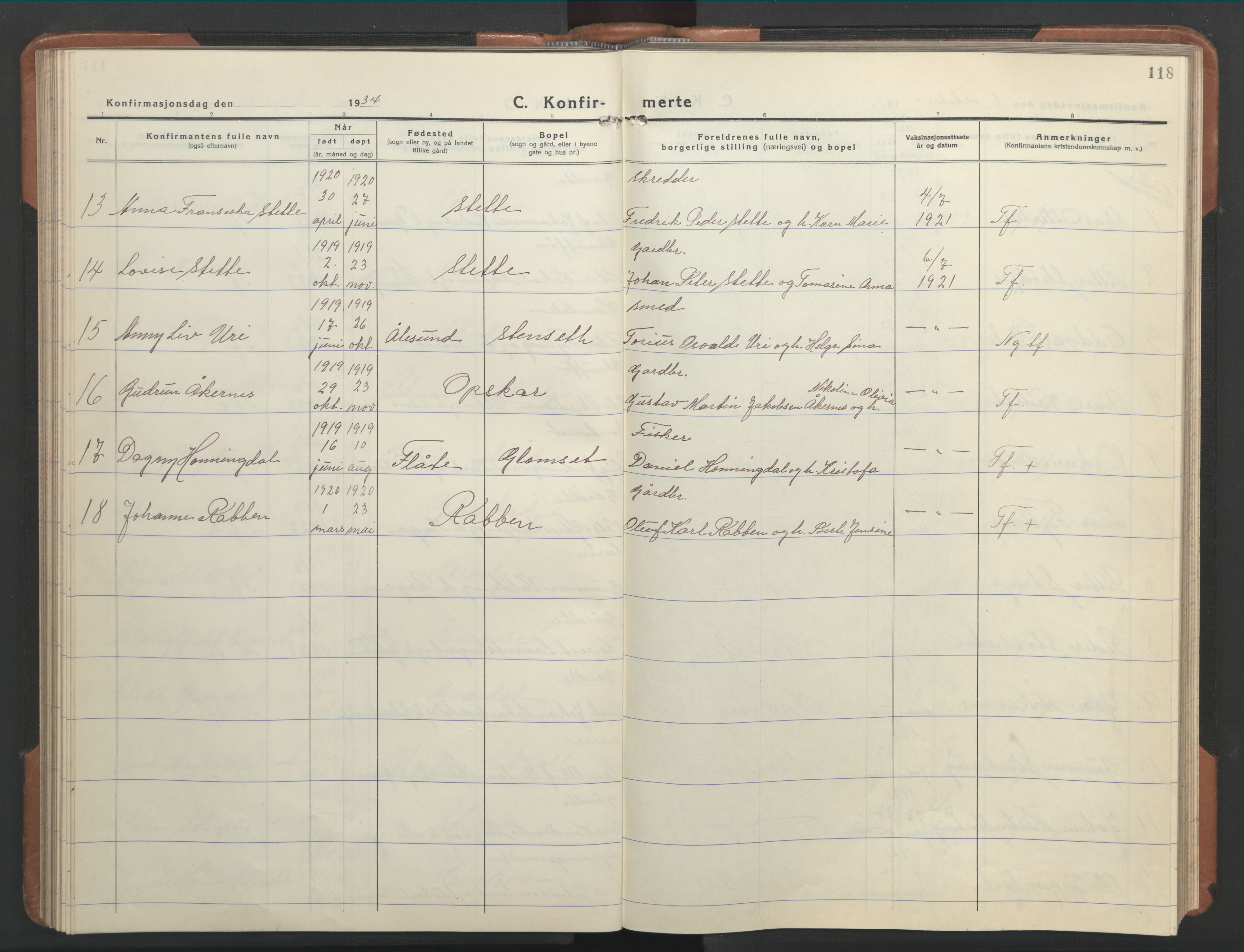 Ministerialprotokoller, klokkerbøker og fødselsregistre - Møre og Romsdal, AV/SAT-A-1454/524/L0367: Klokkerbok nr. 524C08, 1932-1951, s. 118