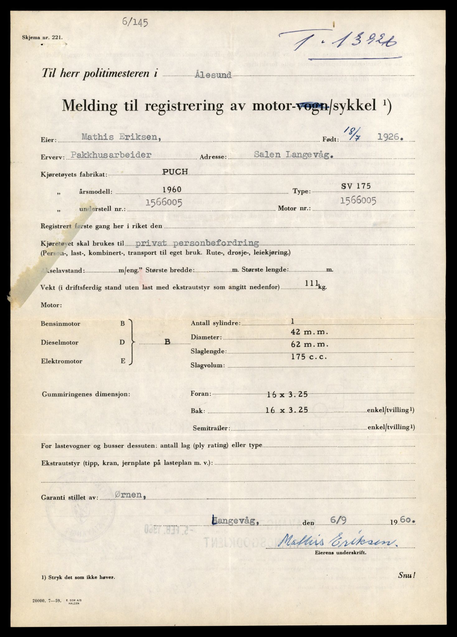 Møre og Romsdal vegkontor - Ålesund trafikkstasjon, AV/SAT-A-4099/F/Fe/L0042: Registreringskort for kjøretøy T 13906 - T 14079, 1927-1998, s. 314