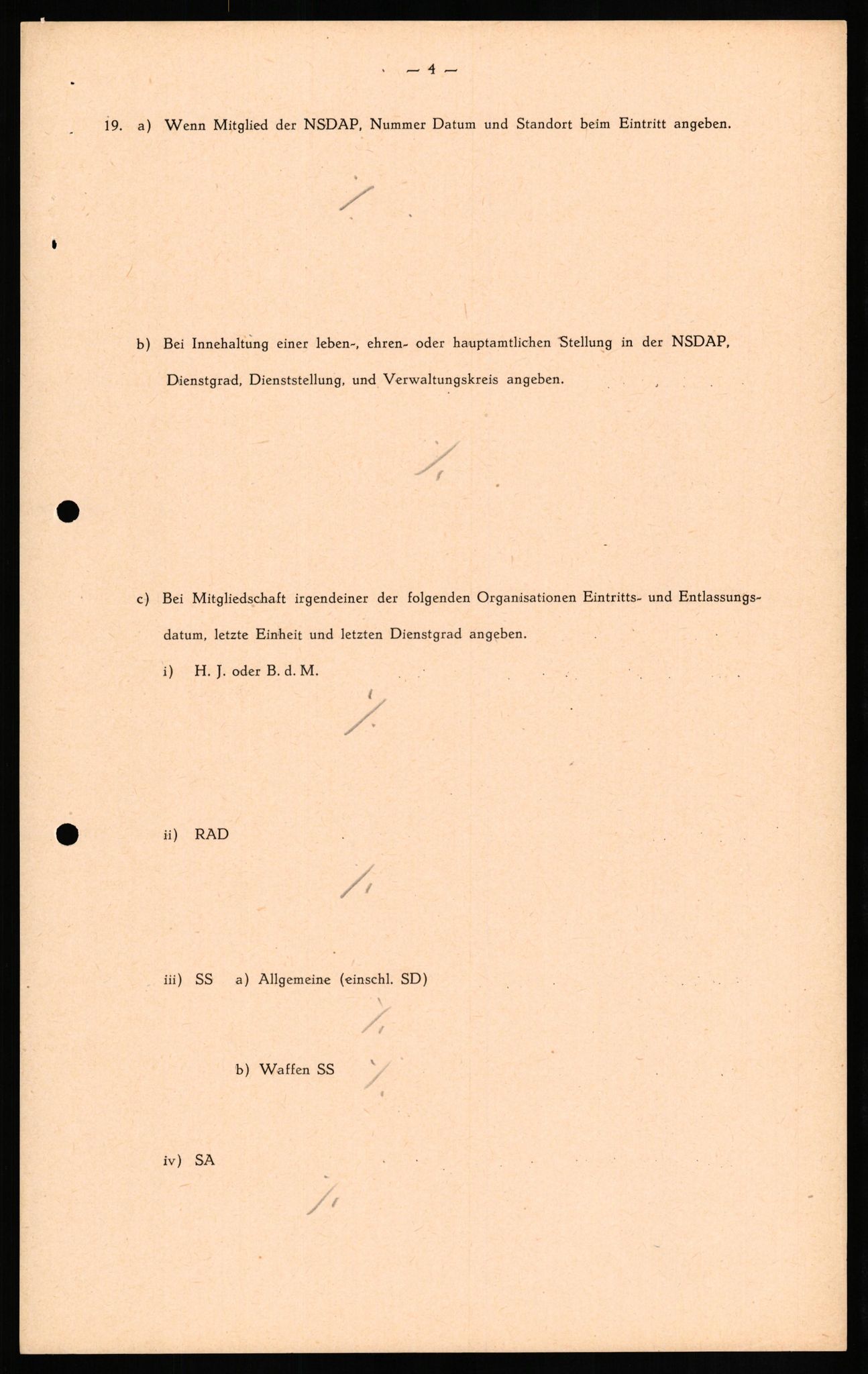 Forsvaret, Forsvarets overkommando II, AV/RA-RAFA-3915/D/Db/L0021: CI Questionaires. Tyske okkupasjonsstyrker i Norge. Tyskere., 1945-1946, s. 92