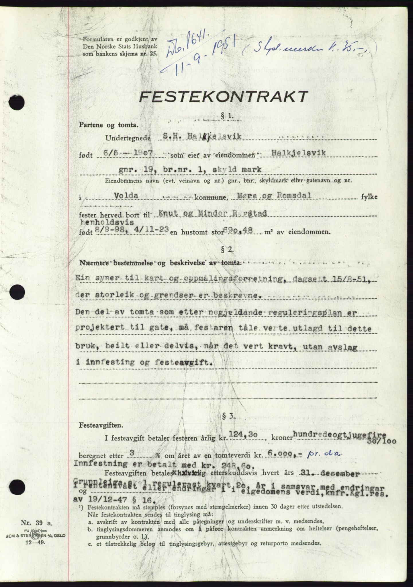 Søre Sunnmøre sorenskriveri, SAT/A-4122/1/2/2C/L0089: Pantebok nr. 15A, 1951-1951, Dagboknr: 1641/1951