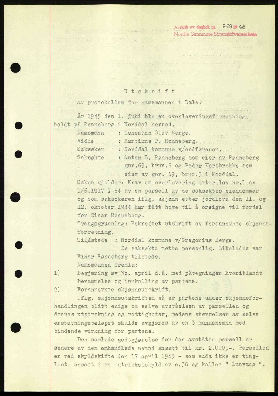 Nordre Sunnmøre sorenskriveri, SAT/A-0006/1/2/2C/2Ca: Pantebok nr. A20a, 1945-1945, Dagboknr: 969/1945