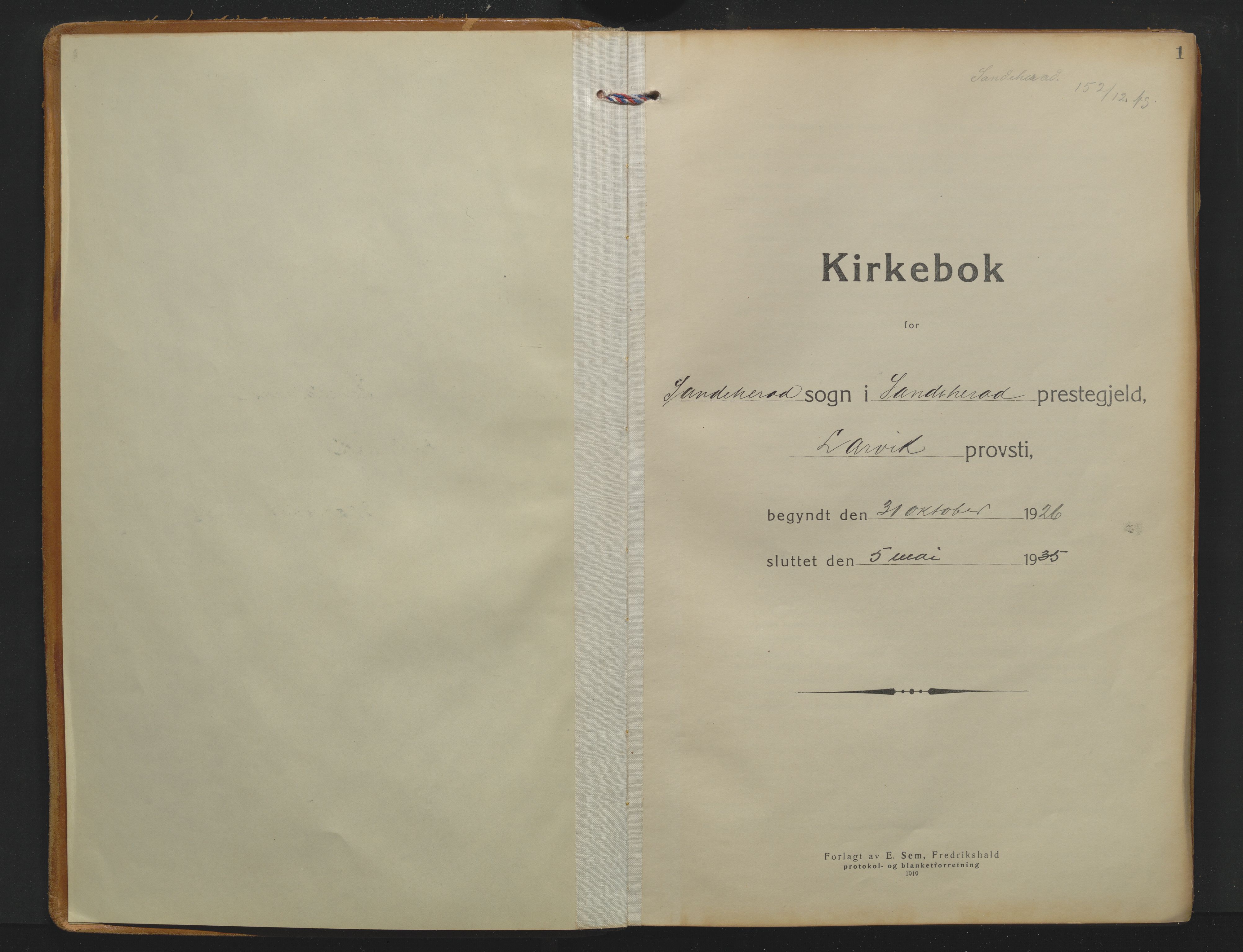 Sandar kirkebøker, AV/SAKO-A-243/F/Fa/L0024: Ministerialbok nr. 24, 1926-1935, s. 1