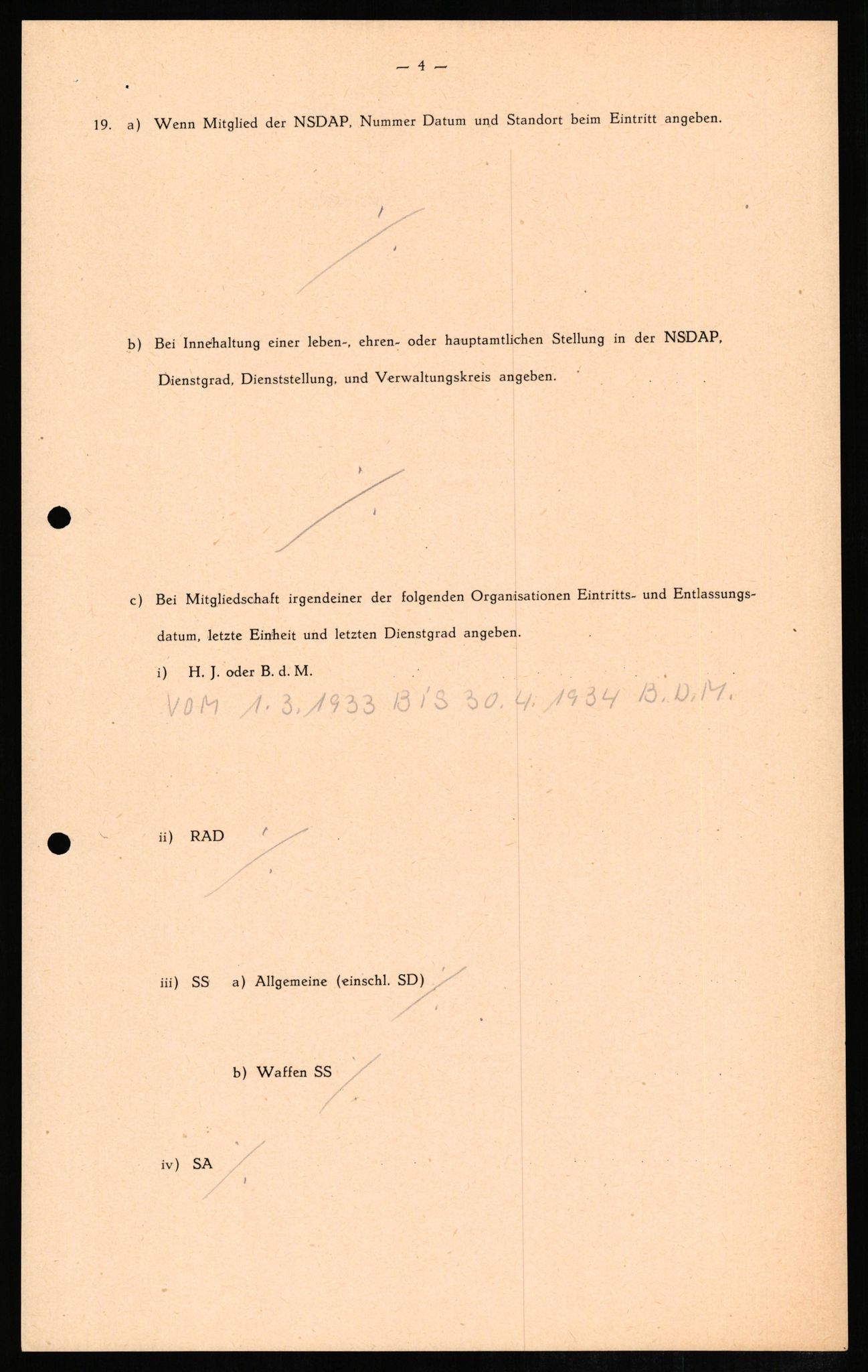 Forsvaret, Forsvarets overkommando II, AV/RA-RAFA-3915/D/Db/L0009: CI Questionaires. Tyske okkupasjonsstyrker i Norge. Tyskere., 1945-1946, s. 128