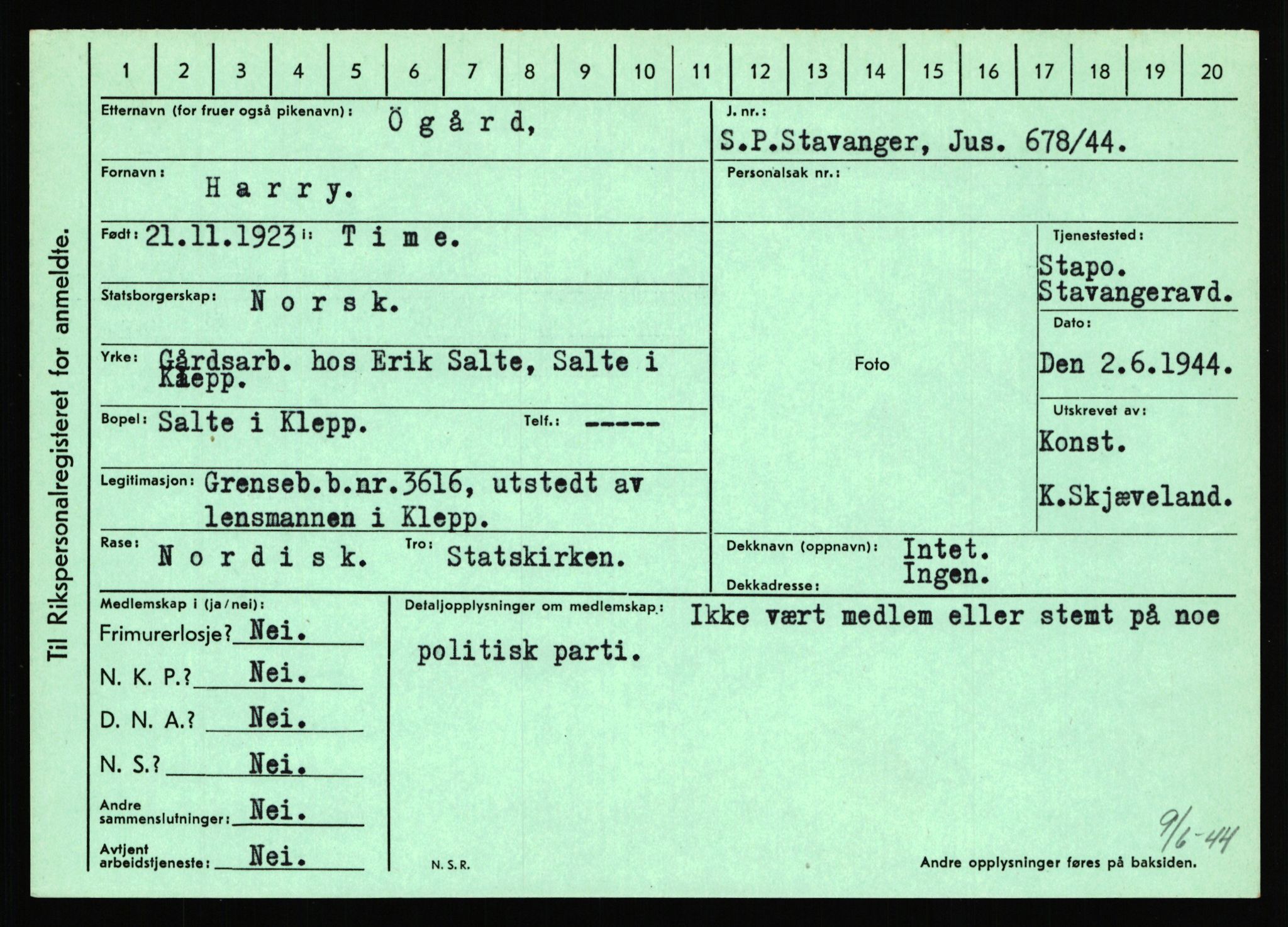 Statspolitiet - Hovedkontoret / Osloavdelingen, AV/RA-S-1329/C/Ca/L0016: Uberg - Øystese, 1943-1945, s. 3485