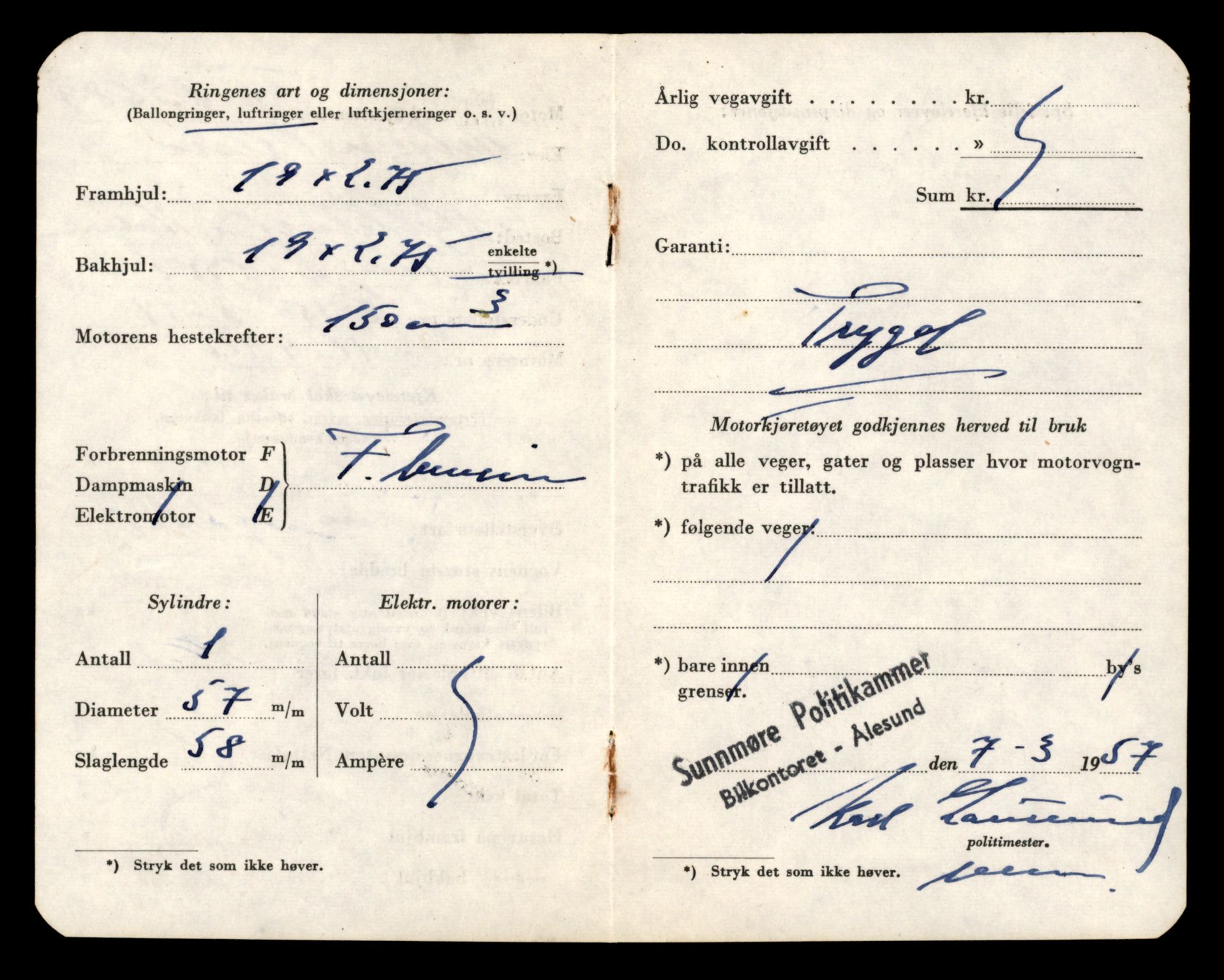 Møre og Romsdal vegkontor - Ålesund trafikkstasjon, AV/SAT-A-4099/F/Fe/L0040: Registreringskort for kjøretøy T 13531 - T 13709, 1927-1998, s. 1064