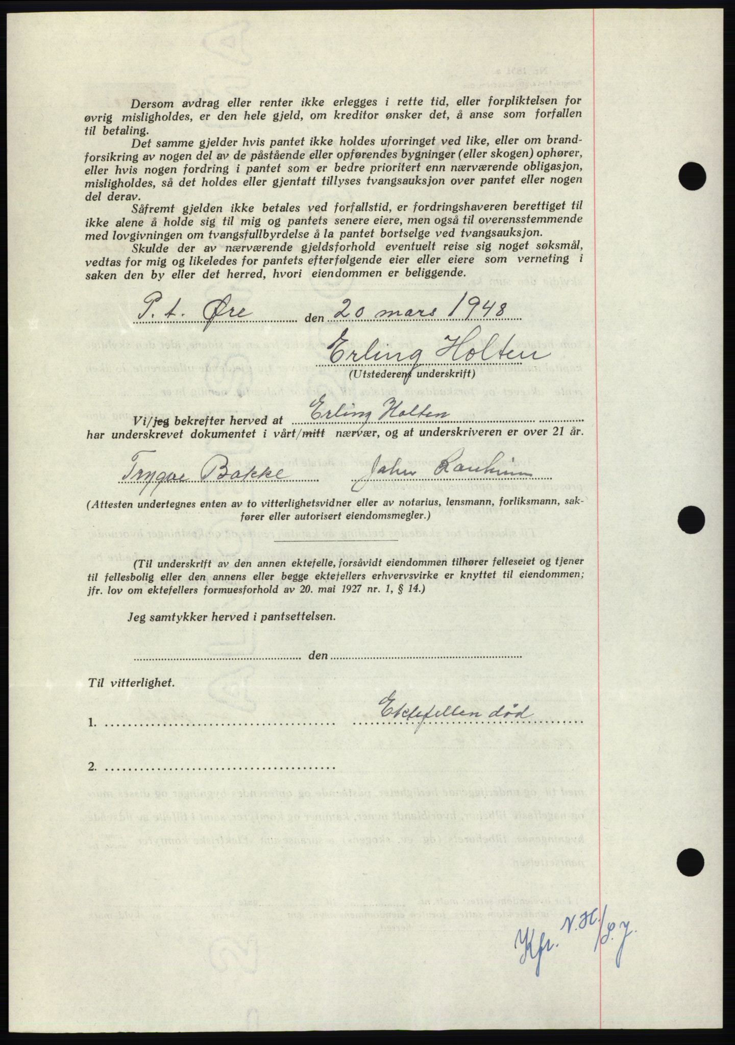 Nordmøre sorenskriveri, AV/SAT-A-4132/1/2/2Ca: Pantebok nr. B98, 1948-1948, Dagboknr: 677/1948