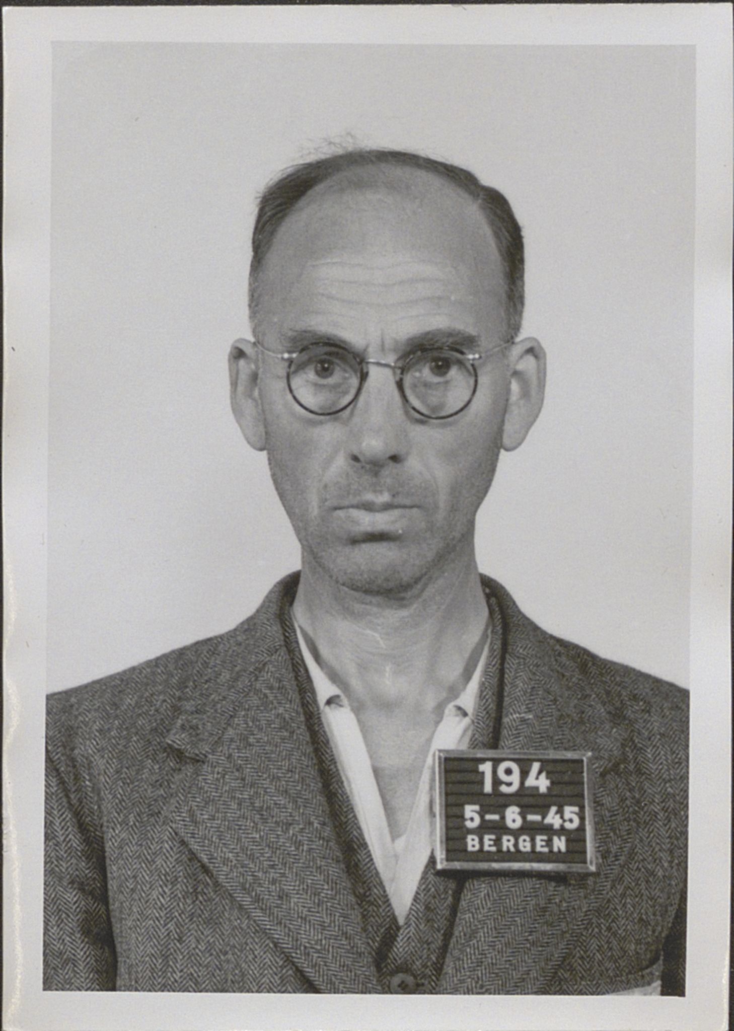 Bergen politikammer / politidistrikt, SAB/A-60401/Y/Yc/Ycd/L0004: Personfoto - landsvikere etc, 1945-1947, s. 178