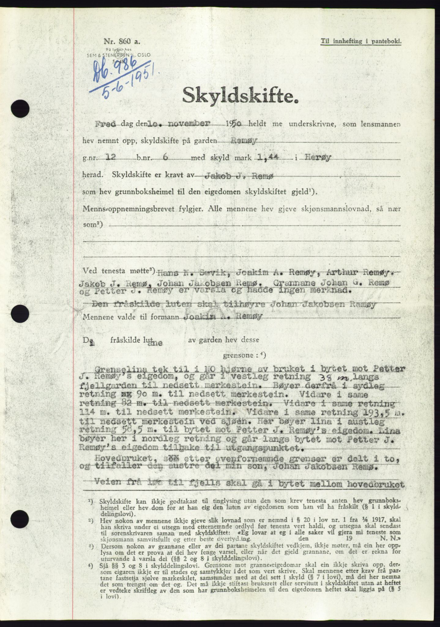 Søre Sunnmøre sorenskriveri, SAT/A-4122/1/2/2C/L0089: Pantebok nr. 15A, 1951-1951, Dagboknr: 986/1951