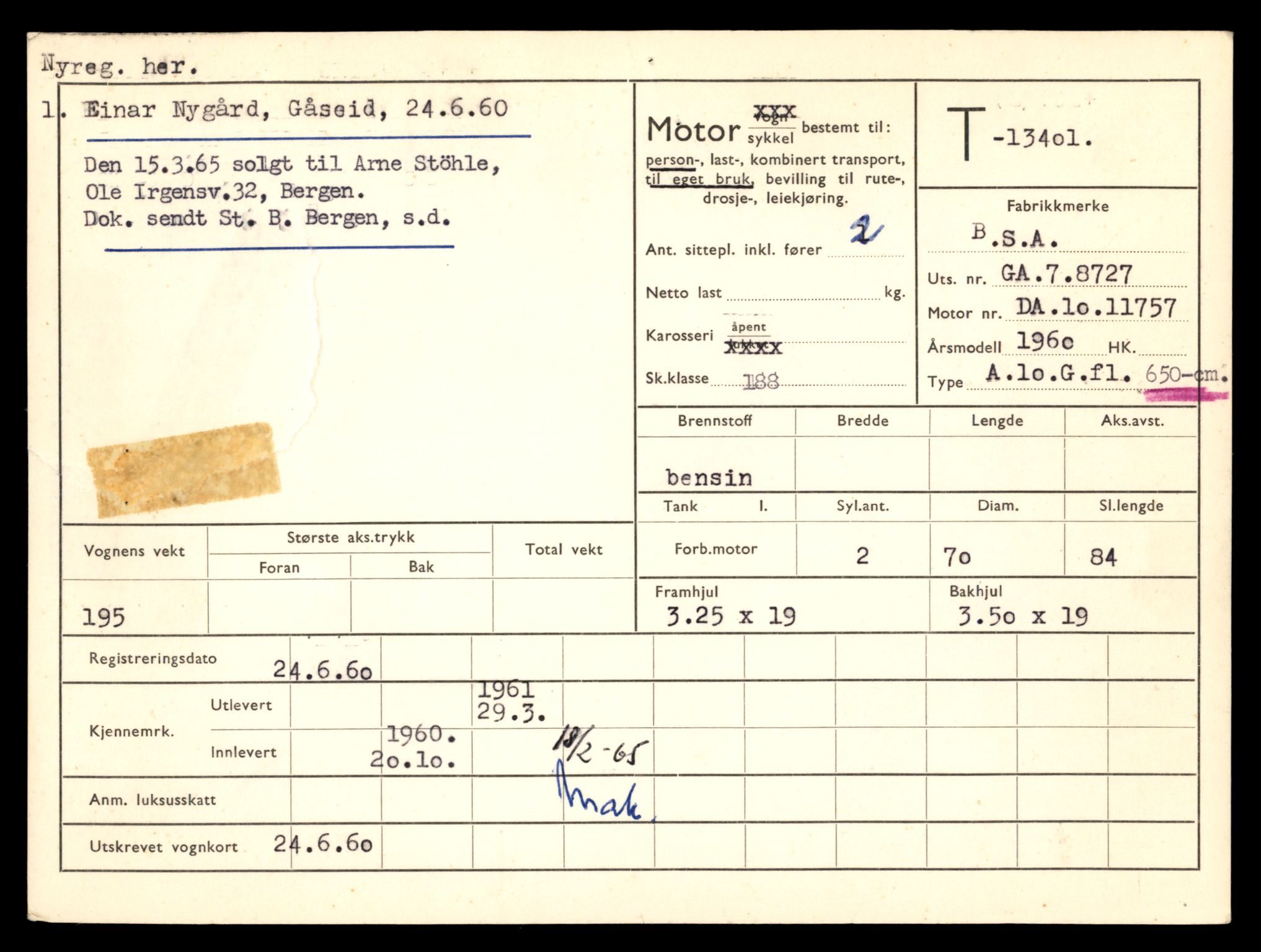 Møre og Romsdal vegkontor - Ålesund trafikkstasjon, AV/SAT-A-4099/F/Fe/L0039: Registreringskort for kjøretøy T 13361 - T 13530, 1927-1998, s. 685