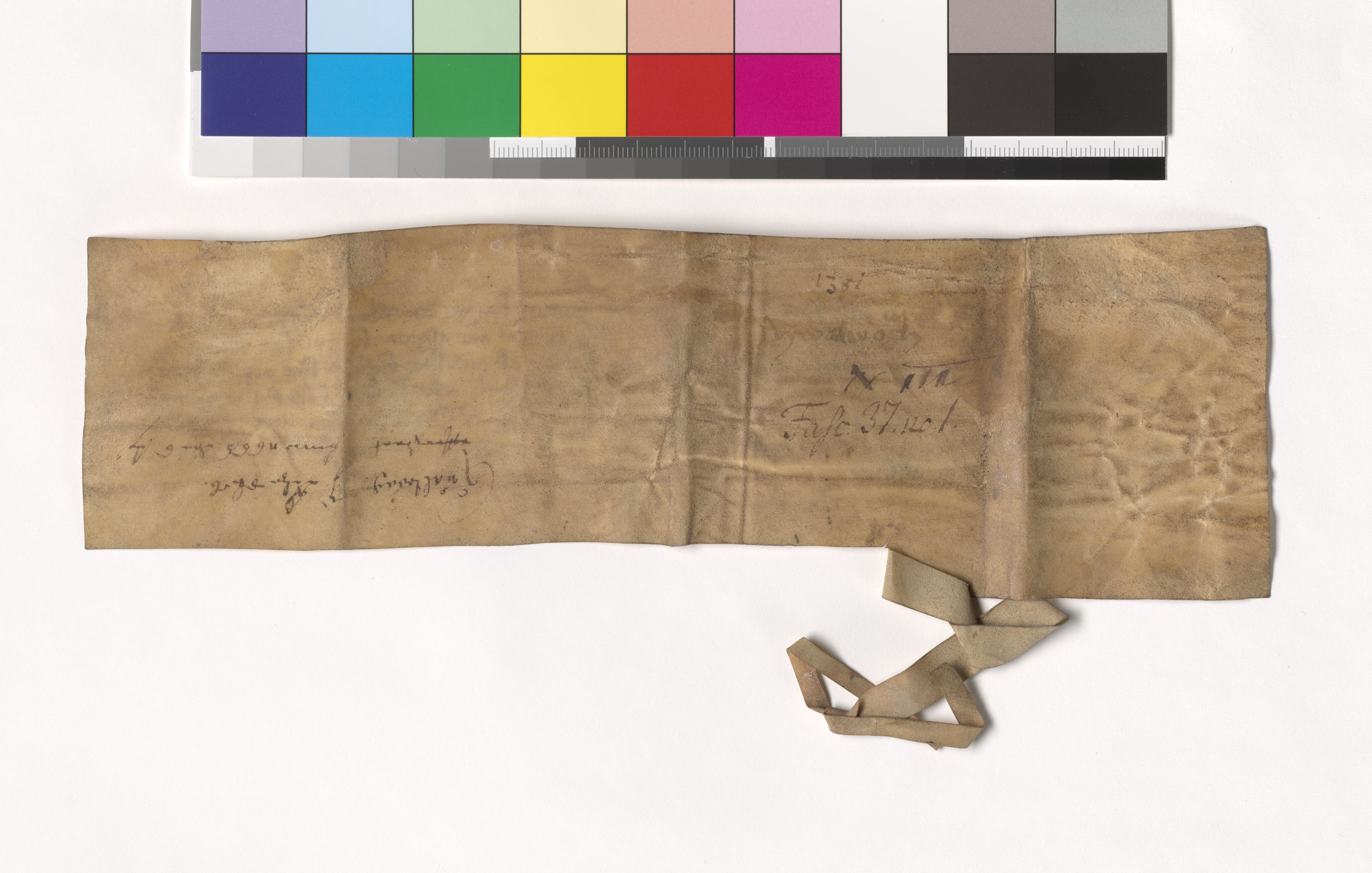 Riksarkivets diplomsamling, AV/RA-EA-5965/F05/L0113: NRA AM fasc. 36 nr. 13 -  fasc. 37 nr. 3, 1379-1384, s. 9