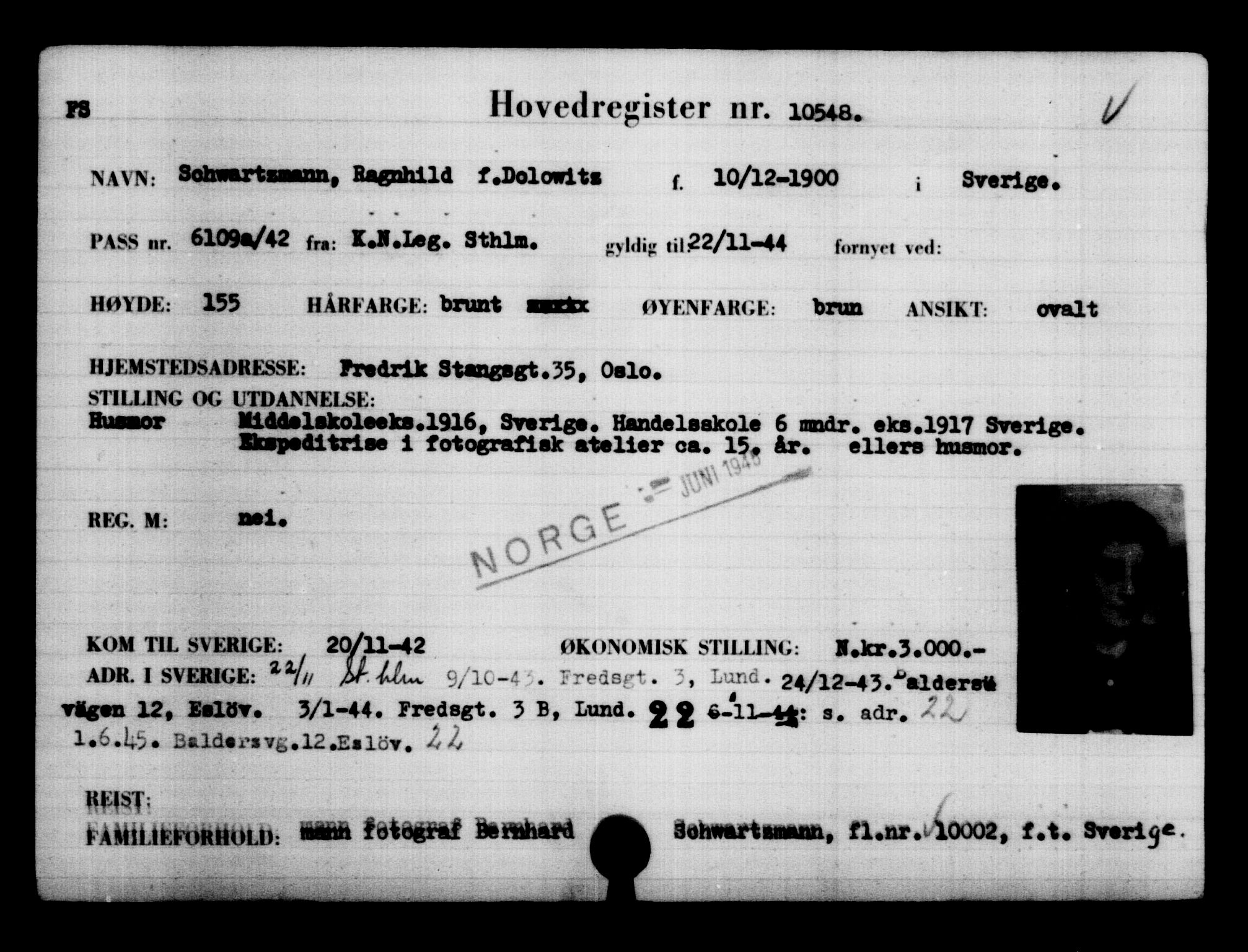 Utenriksstasjonene, Legasjonen i Stockholm, Flyktningkontoret, AV/RA-S-6753/V/Va/L0006: Kjesäterkartoteket, flyktninger med registreringsnr. 9400-12711, 1940-1945, s. 1324