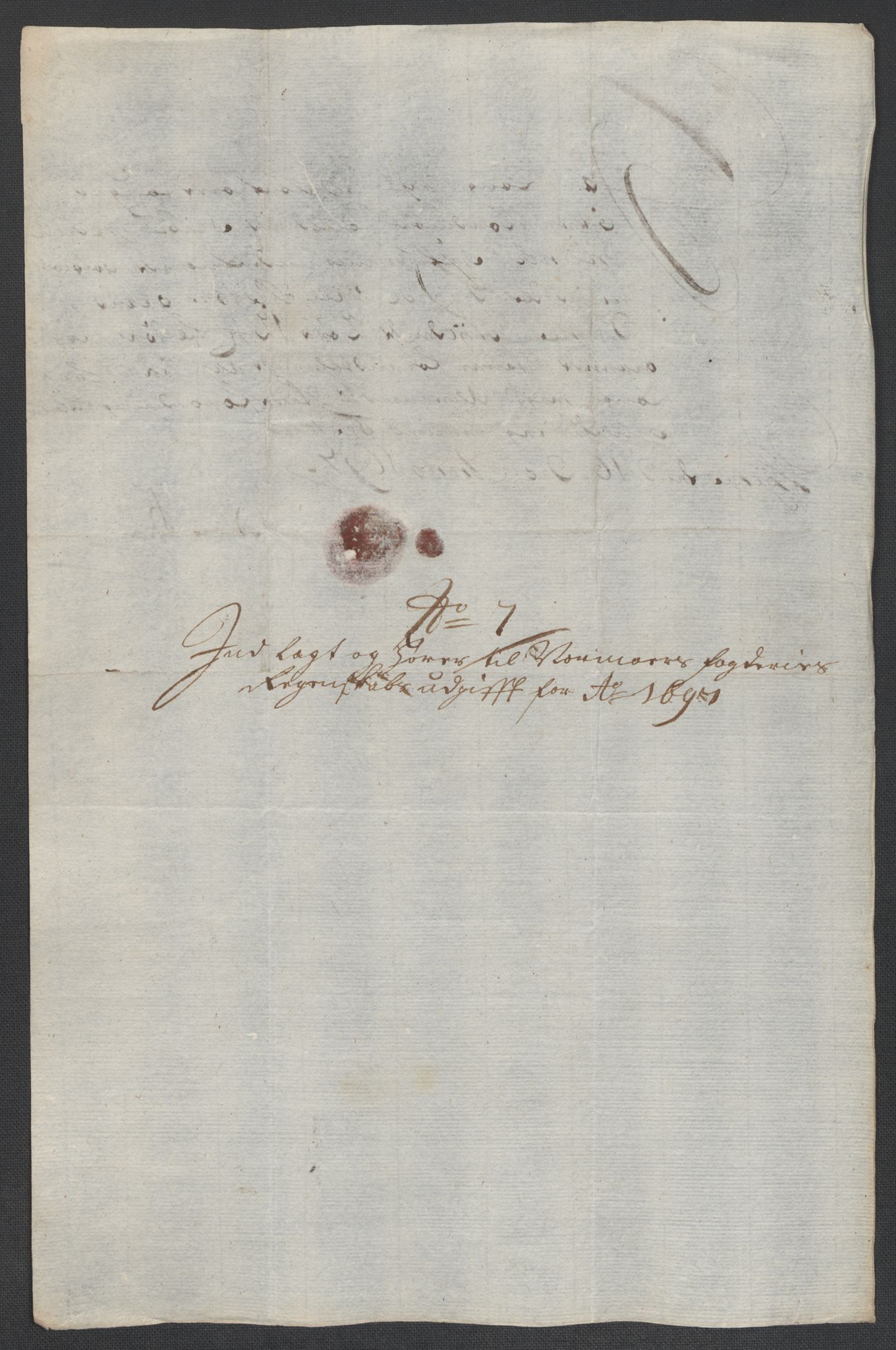 Rentekammeret inntil 1814, Reviderte regnskaper, Fogderegnskap, AV/RA-EA-4092/R56/L3737: Fogderegnskap Nordmøre, 1697-1698, s. 144