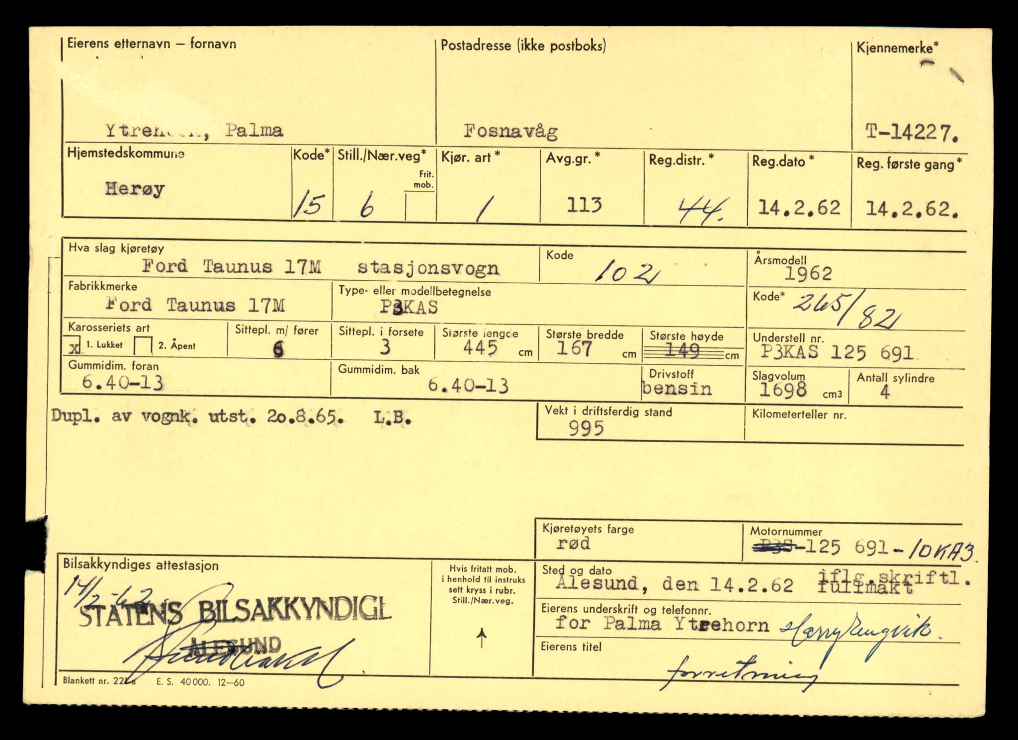 Møre og Romsdal vegkontor - Ålesund trafikkstasjon, AV/SAT-A-4099/F/Fe/L0044: Registreringskort for kjøretøy T 14205 - T 14319, 1927-1998, s. 660