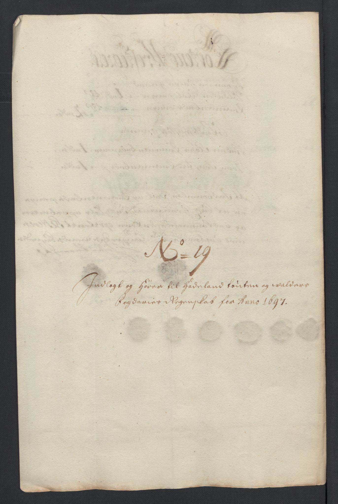Rentekammeret inntil 1814, Reviderte regnskaper, Fogderegnskap, RA/EA-4092/R18/L1295: Fogderegnskap Hadeland, Toten og Valdres, 1697, s. 255