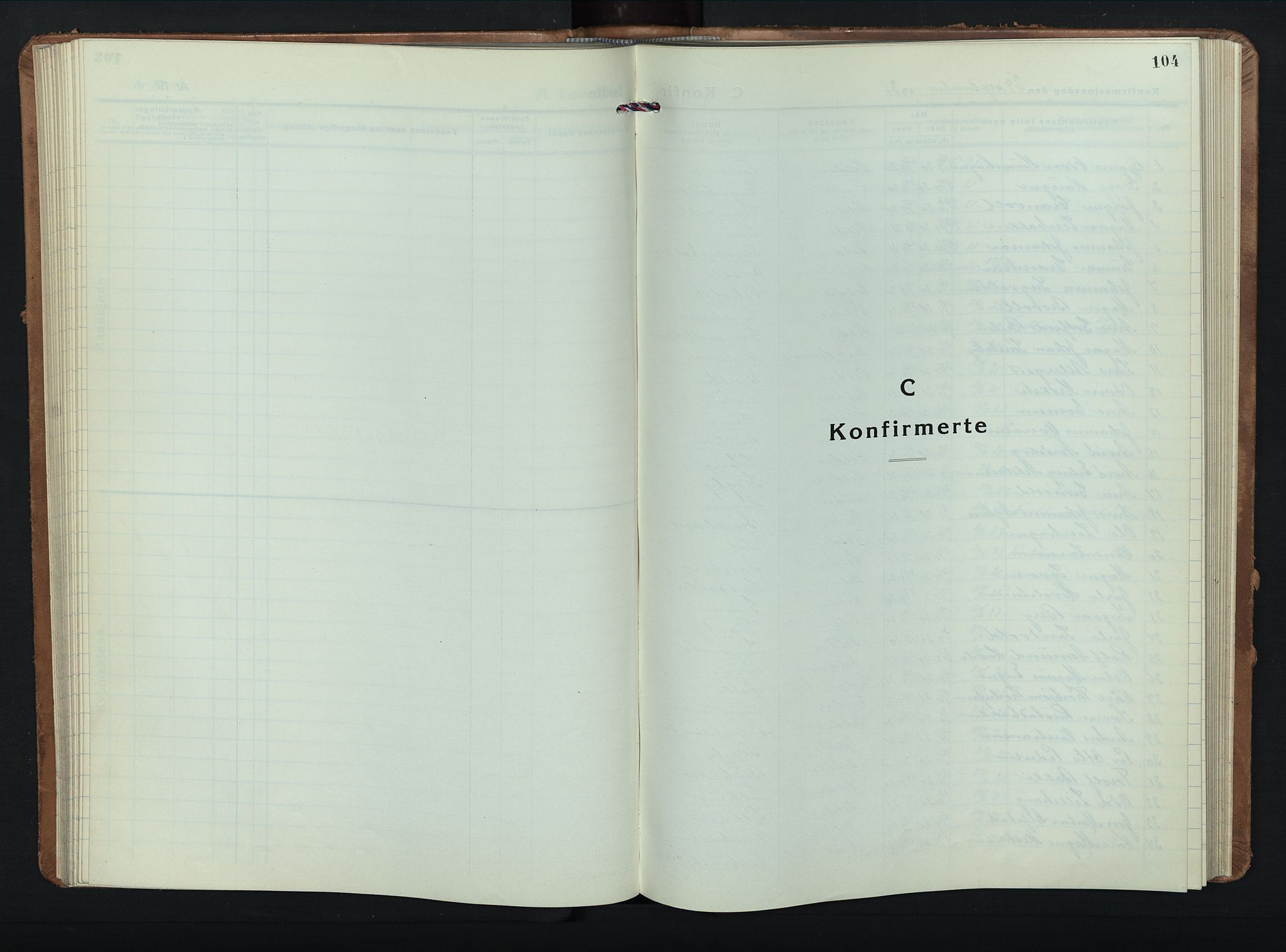 Veldre prestekontor, SAH/PREST-018/L/La/L0002: Klokkerbok nr. 2, 1935-1949, s. 104