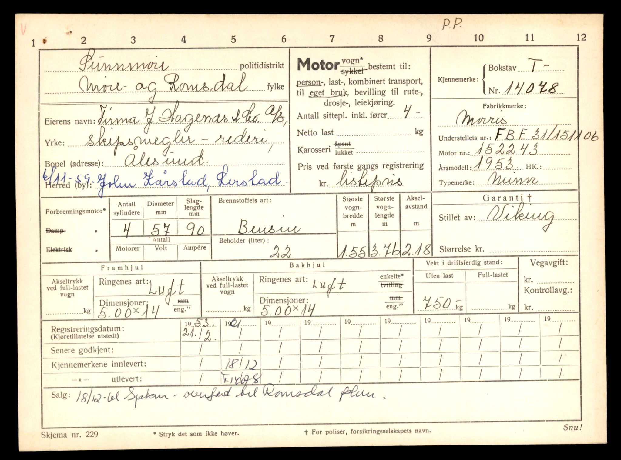 Møre og Romsdal vegkontor - Ålesund trafikkstasjon, AV/SAT-A-4099/F/Fe/L0042: Registreringskort for kjøretøy T 13906 - T 14079, 1927-1998, s. 3209