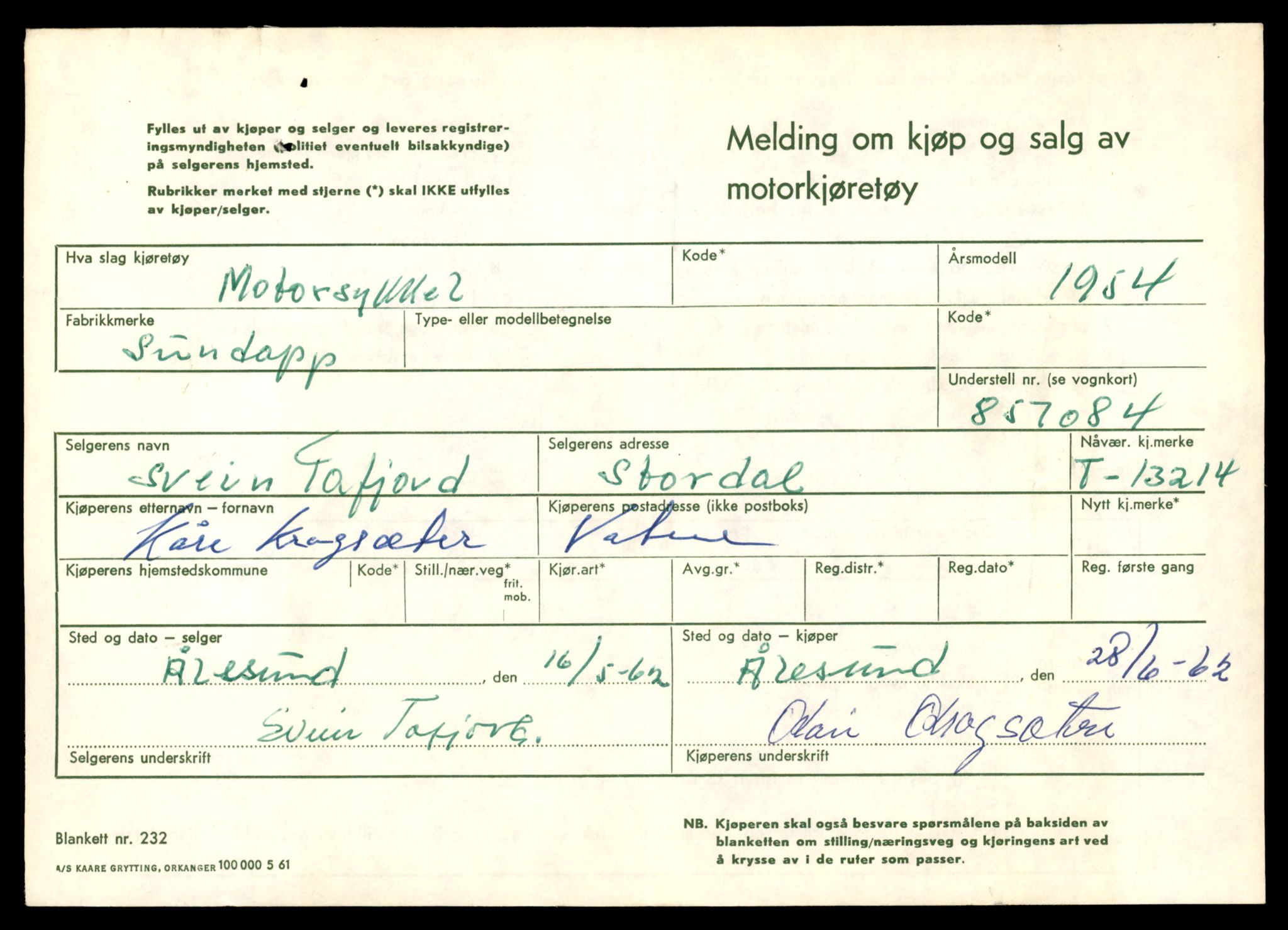 Møre og Romsdal vegkontor - Ålesund trafikkstasjon, AV/SAT-A-4099/F/Fe/L0038: Registreringskort for kjøretøy T 13180 - T 13360, 1927-1998, s. 577