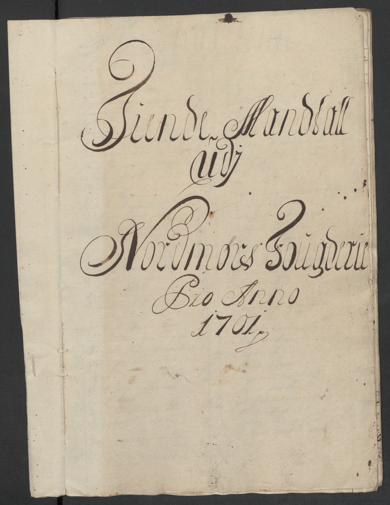 Rentekammeret inntil 1814, Reviderte regnskaper, Fogderegnskap, RA/EA-4092/R56/L3739: Fogderegnskap Nordmøre, 1700-1702, s. 321