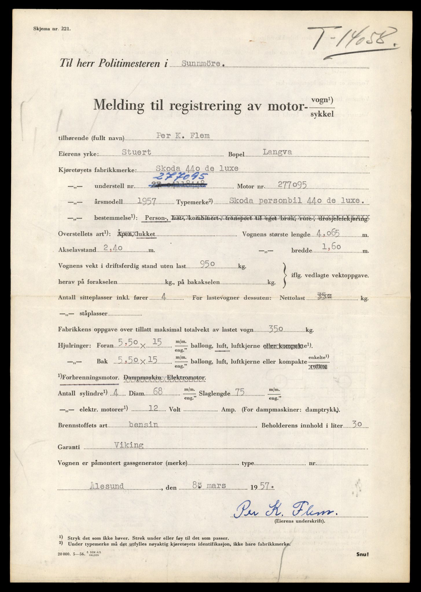 Møre og Romsdal vegkontor - Ålesund trafikkstasjon, AV/SAT-A-4099/F/Fe/L0042: Registreringskort for kjøretøy T 13906 - T 14079, 1927-1998, s. 2691