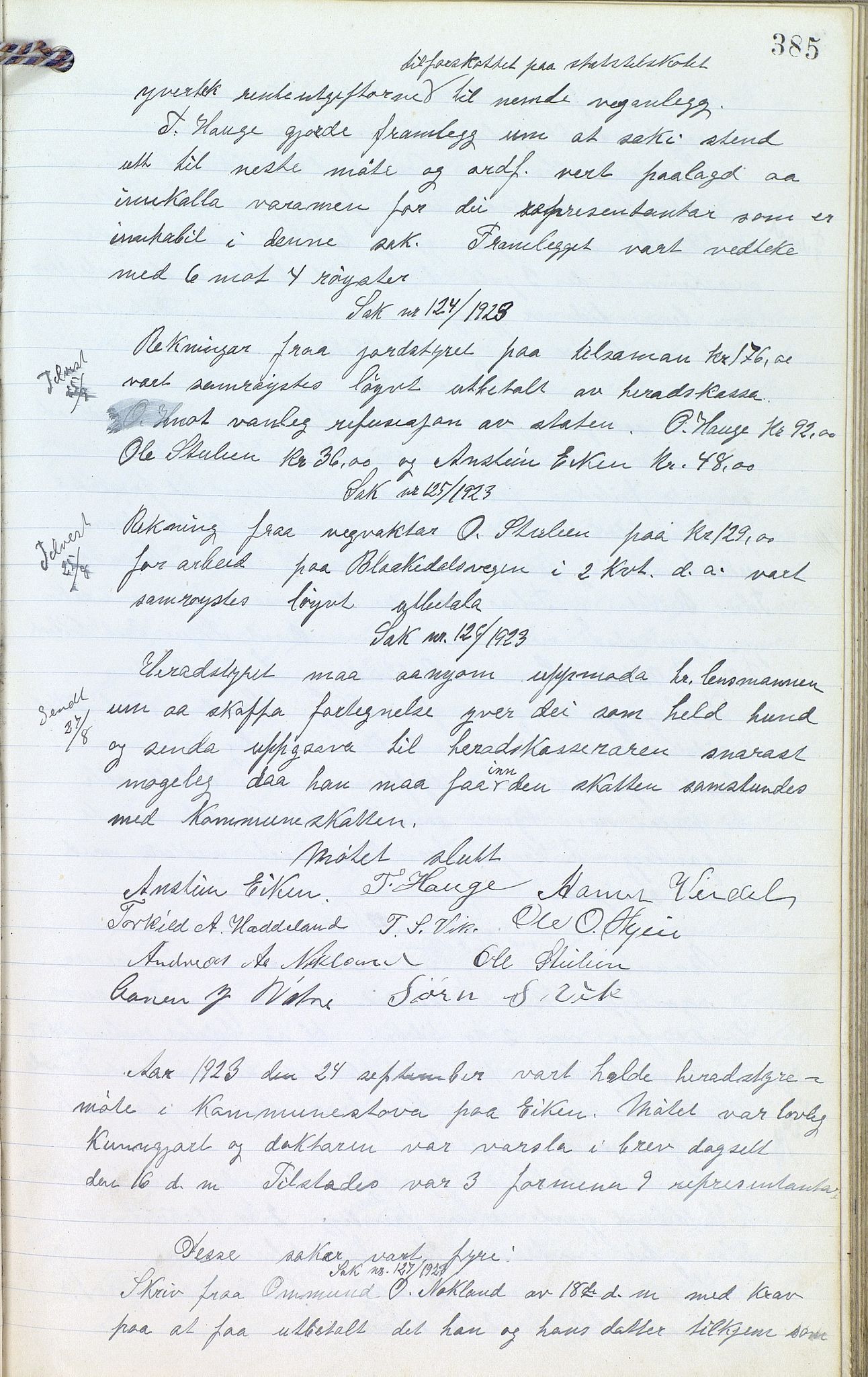 Eiken kommune - Formannskapet, ARKSOR/1034EI120/A/L0001: Møtebok, 1916-1925, s. 385