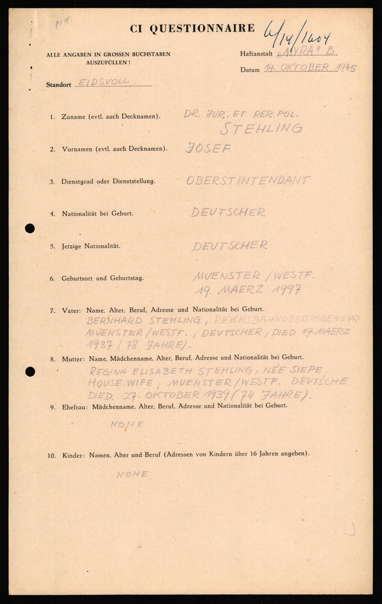 Forsvaret, Forsvarets overkommando II, AV/RA-RAFA-3915/D/Db/L0032: CI Questionaires. Tyske okkupasjonsstyrker i Norge. Tyskere., 1945-1946, s. 379