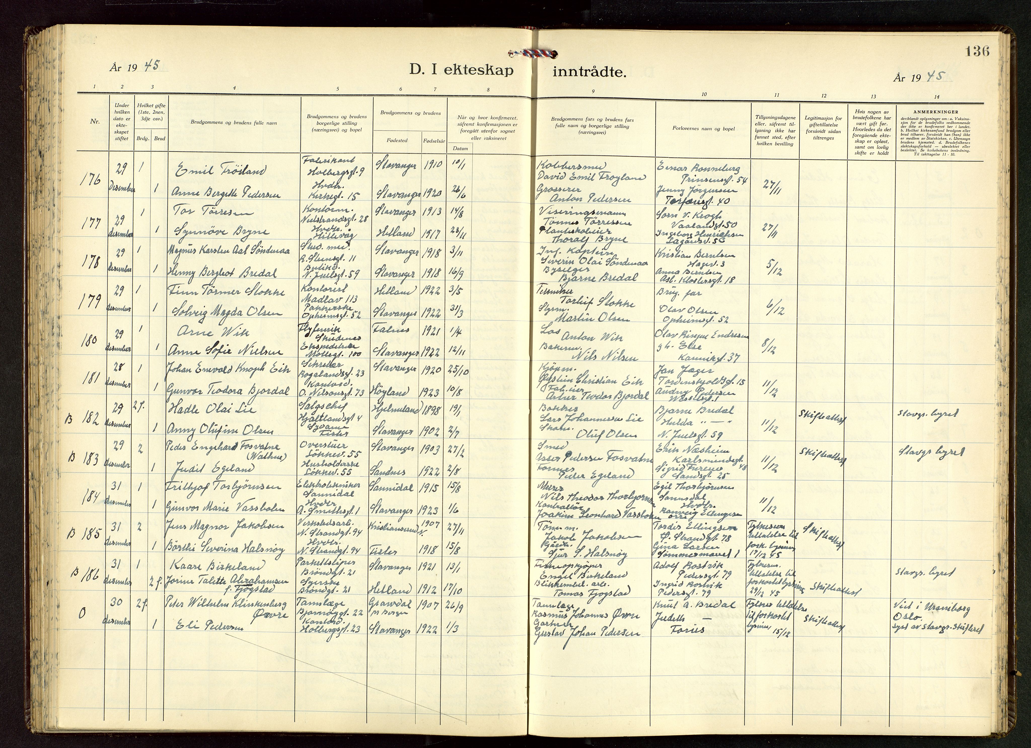 Domkirken sokneprestkontor, AV/SAST-A-101812/001/30/30BB/L0022: Klokkerbok nr. B 22, 1937-1949, s. 136