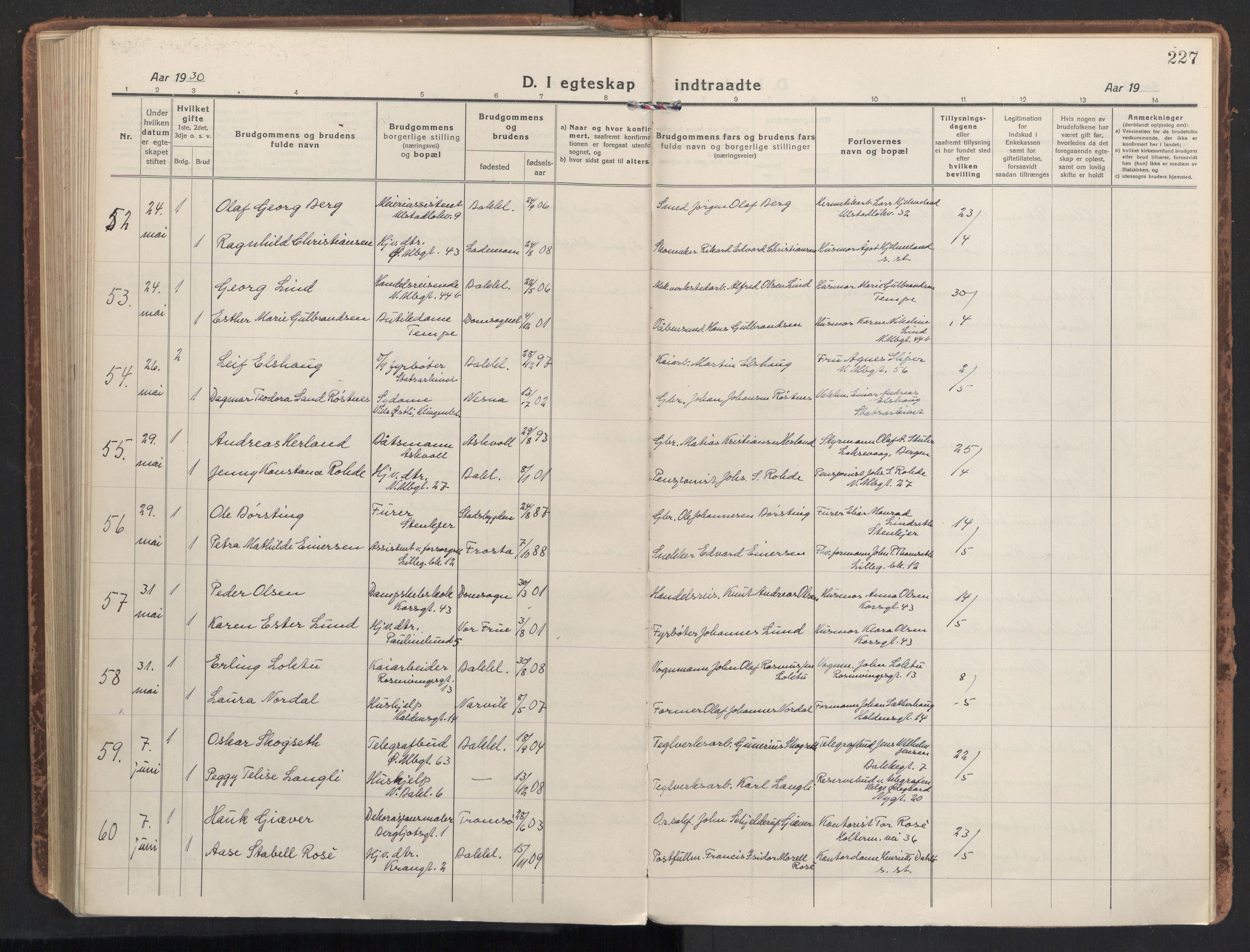 Ministerialprotokoller, klokkerbøker og fødselsregistre - Sør-Trøndelag, SAT/A-1456/604/L0206: Ministerialbok nr. 604A26, 1917-1931, s. 227
