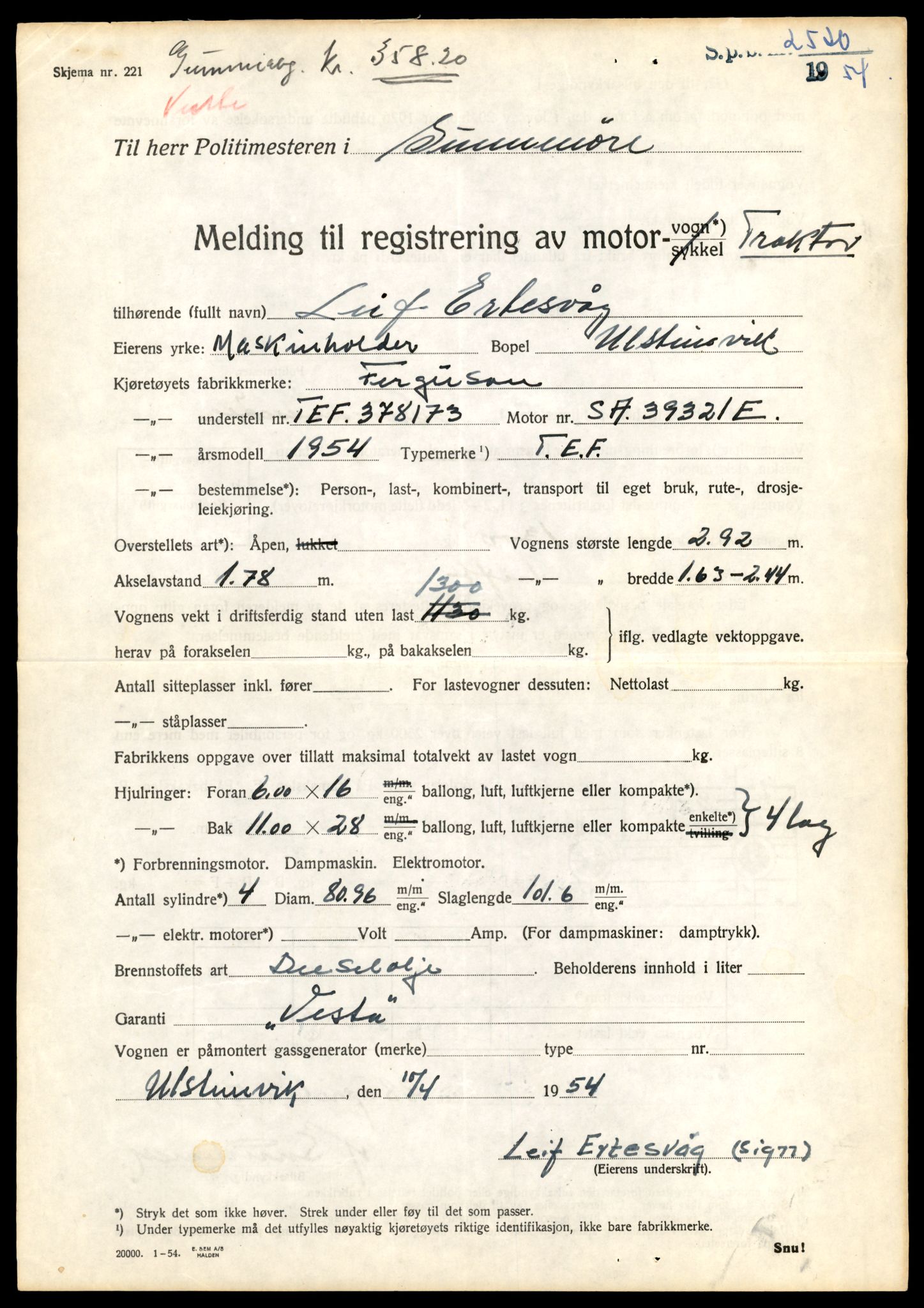 Møre og Romsdal vegkontor - Ålesund trafikkstasjon, AV/SAT-A-4099/F/Fe/L0033: Registreringskort for kjøretøy T 12151 - T 12474, 1927-1998, s. 3407