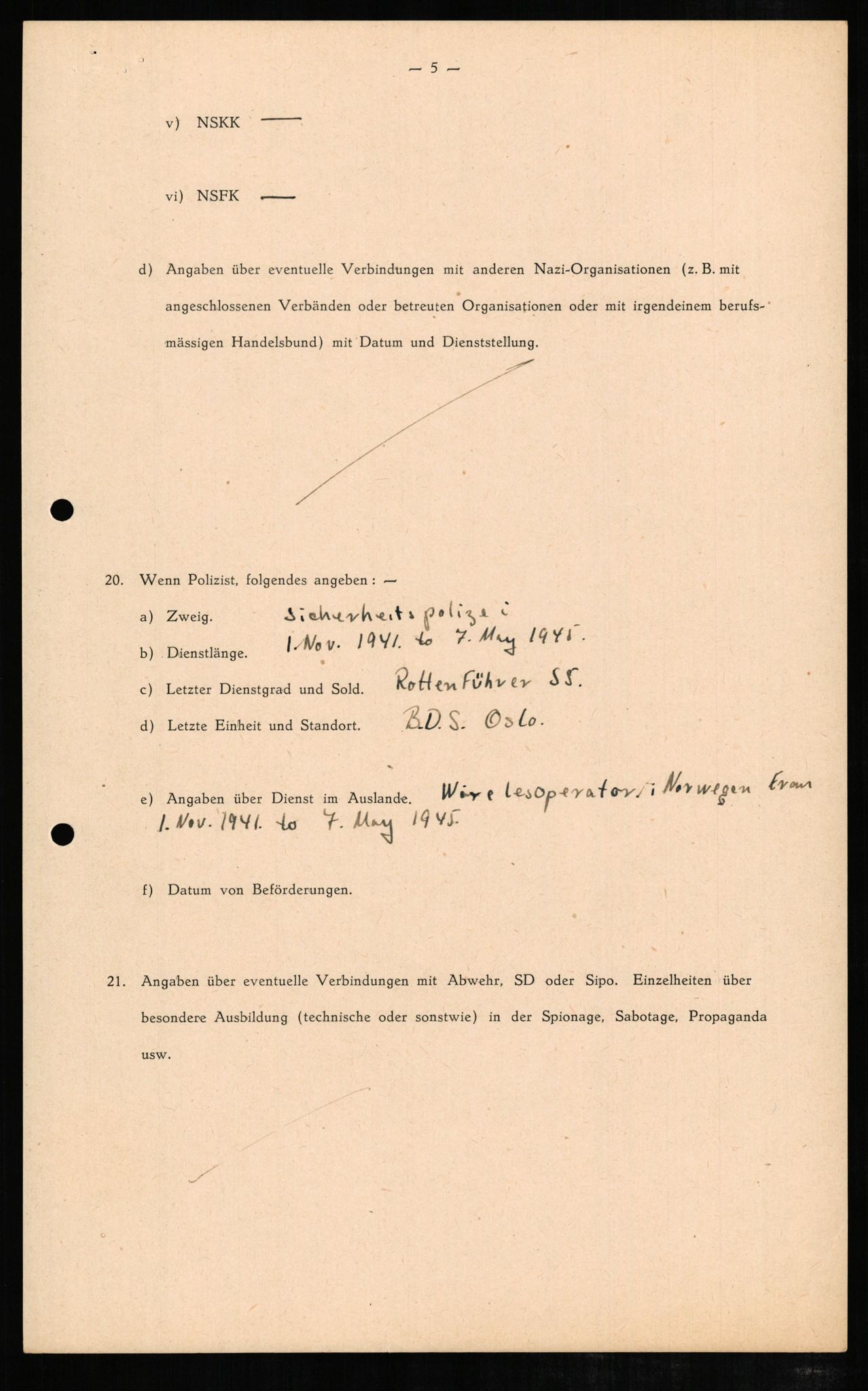 Forsvaret, Forsvarets overkommando II, AV/RA-RAFA-3915/D/Db/L0007: CI Questionaires. Tyske okkupasjonsstyrker i Norge. Tyskere., 1945-1946, s. 467