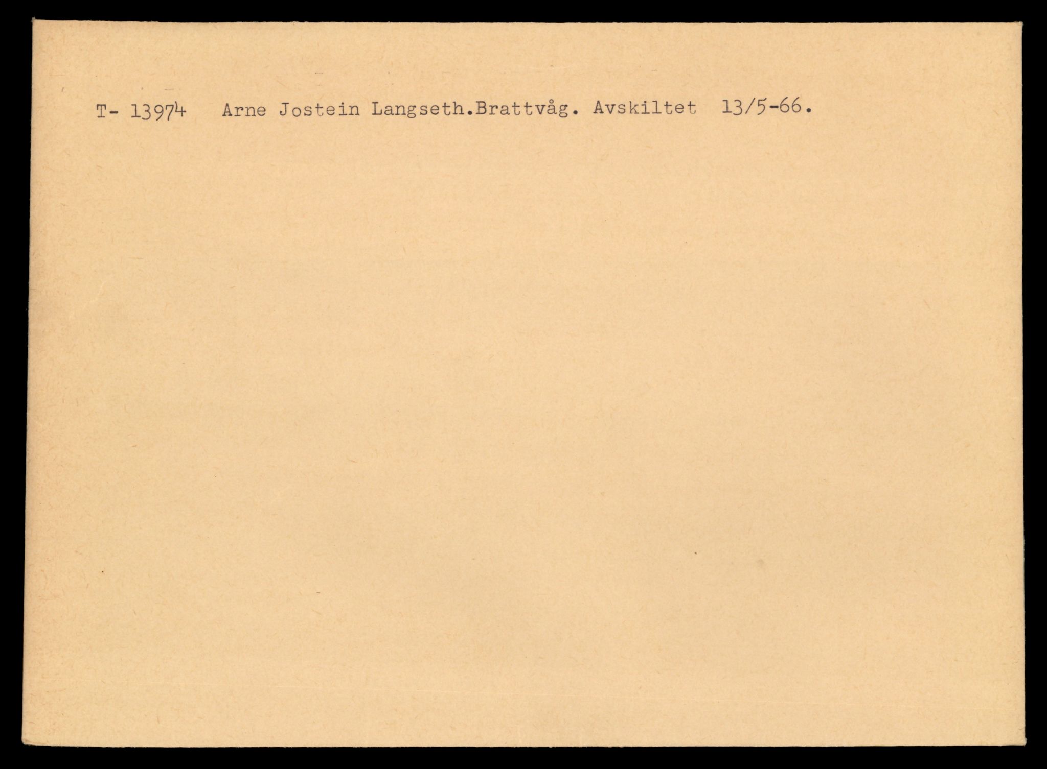 Møre og Romsdal vegkontor - Ålesund trafikkstasjon, AV/SAT-A-4099/F/Fe/L0042: Registreringskort for kjøretøy T 13906 - T 14079, 1927-1998, s. 1069