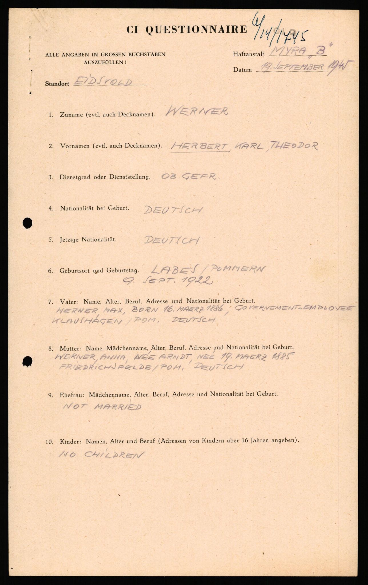 Forsvaret, Forsvarets overkommando II, AV/RA-RAFA-3915/D/Db/L0035: CI Questionaires. Tyske okkupasjonsstyrker i Norge. Tyskere., 1945-1946, s. 402