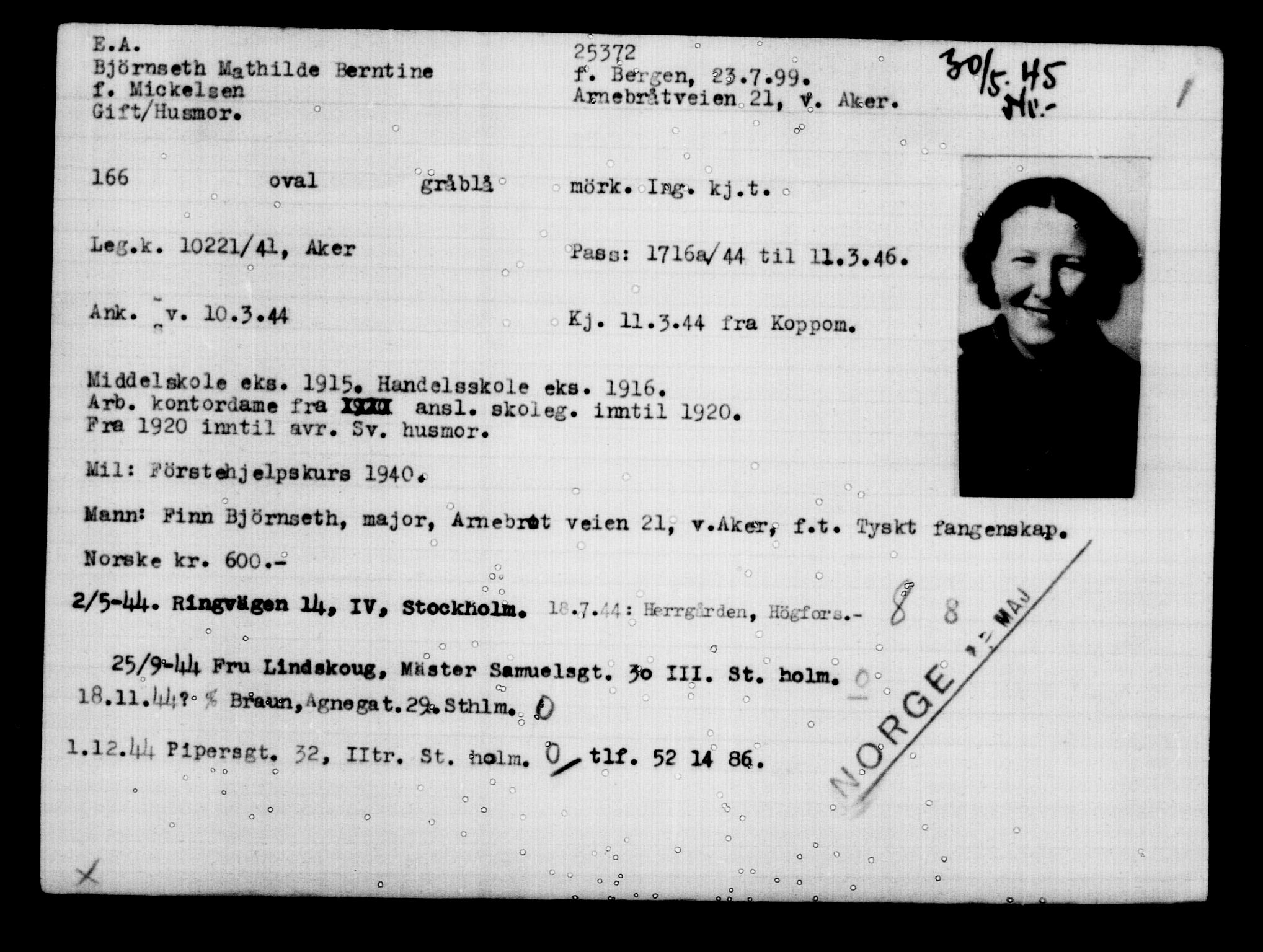 Den Kgl. Norske Legasjons Flyktningskontor, AV/RA-S-6753/V/Va/L0011: Kjesäterkartoteket.  Flyktningenr. 25300-28349, 1940-1945, s. 74