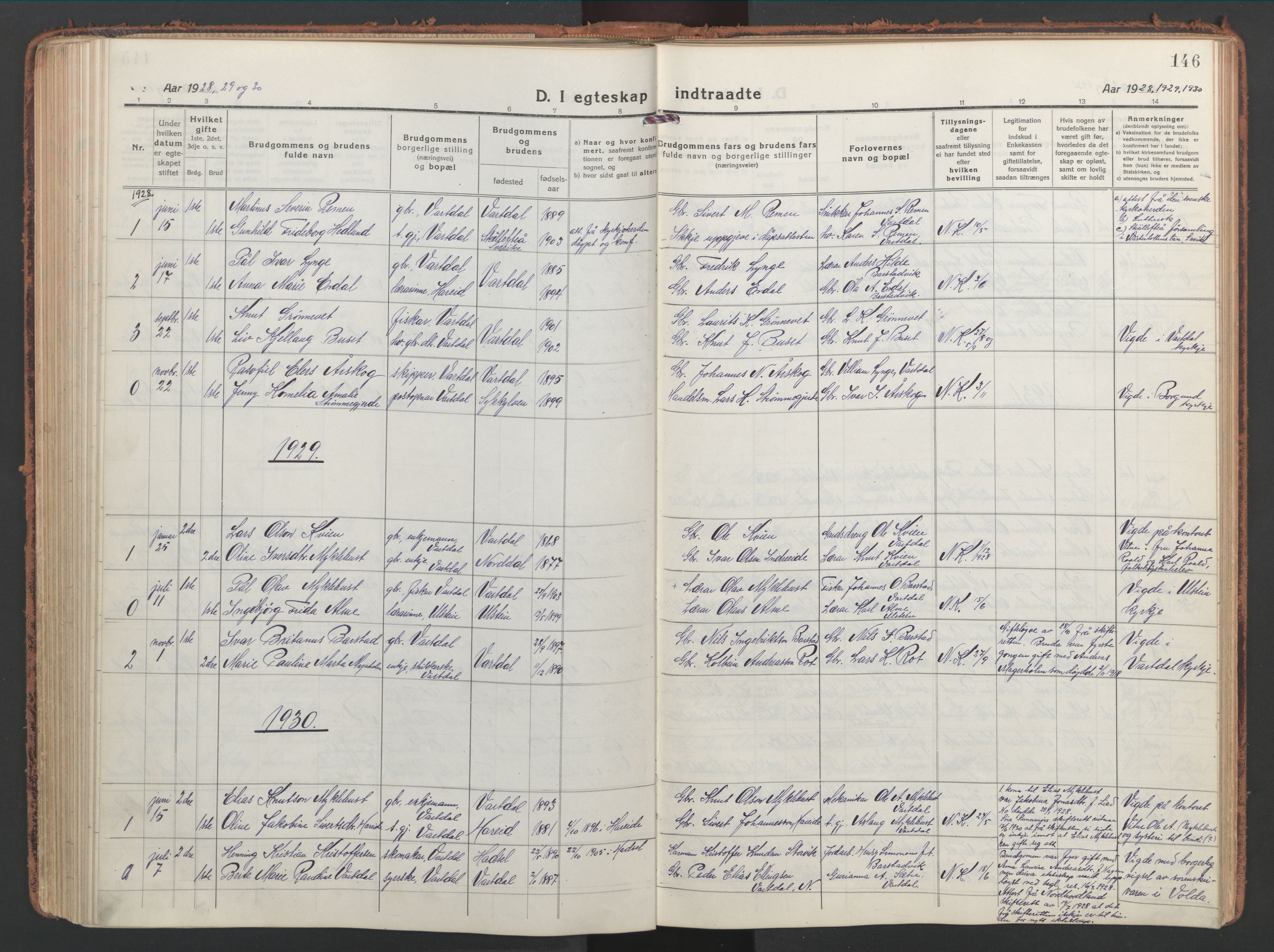 Ministerialprotokoller, klokkerbøker og fødselsregistre - Møre og Romsdal, AV/SAT-A-1454/514/L0202: Klokkerbok nr. 514C02, 1916-1944, s. 146