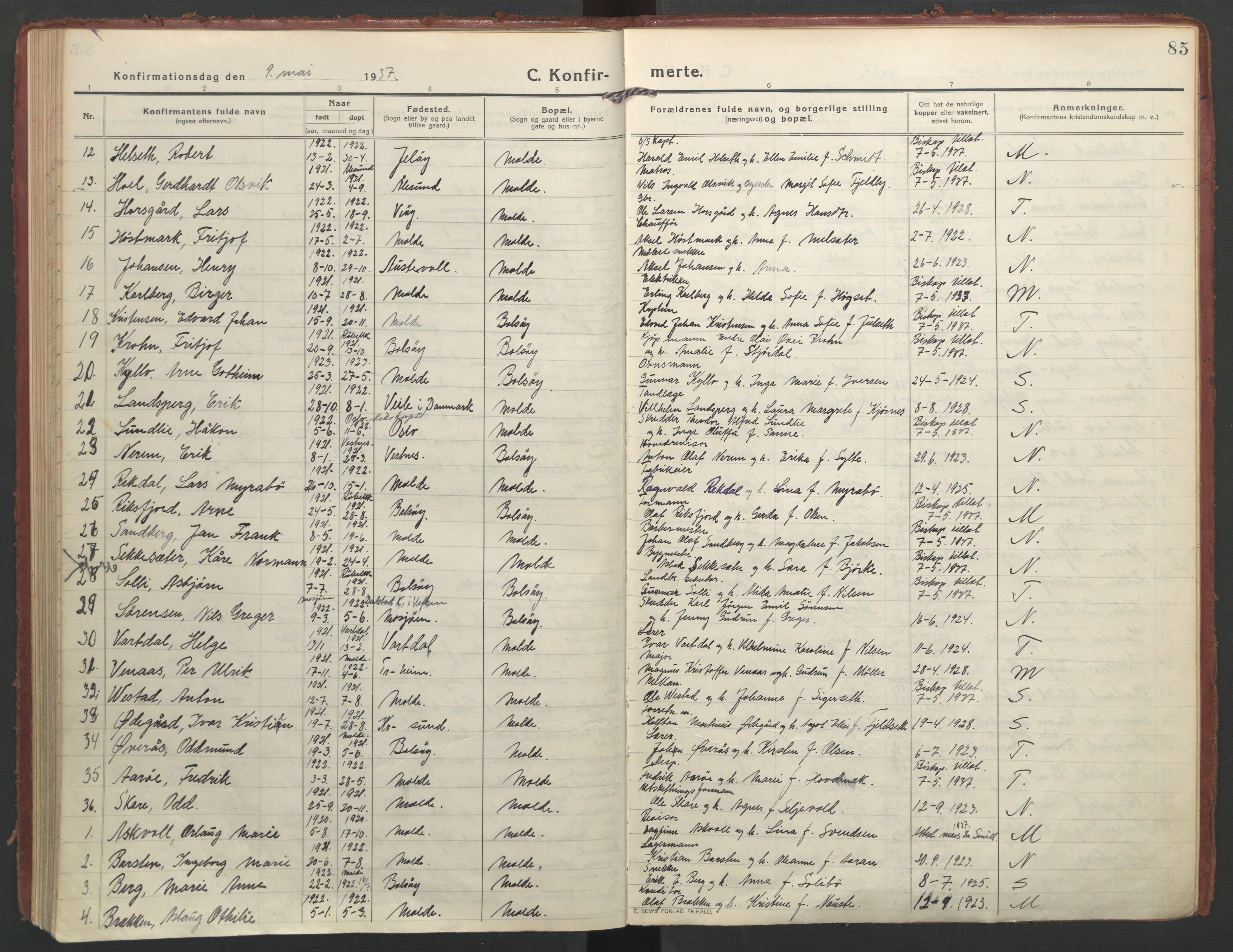 Ministerialprotokoller, klokkerbøker og fødselsregistre - Møre og Romsdal, AV/SAT-A-1454/558/L0695: Ministerialbok nr. 558A09, 1915-1942, s. 85