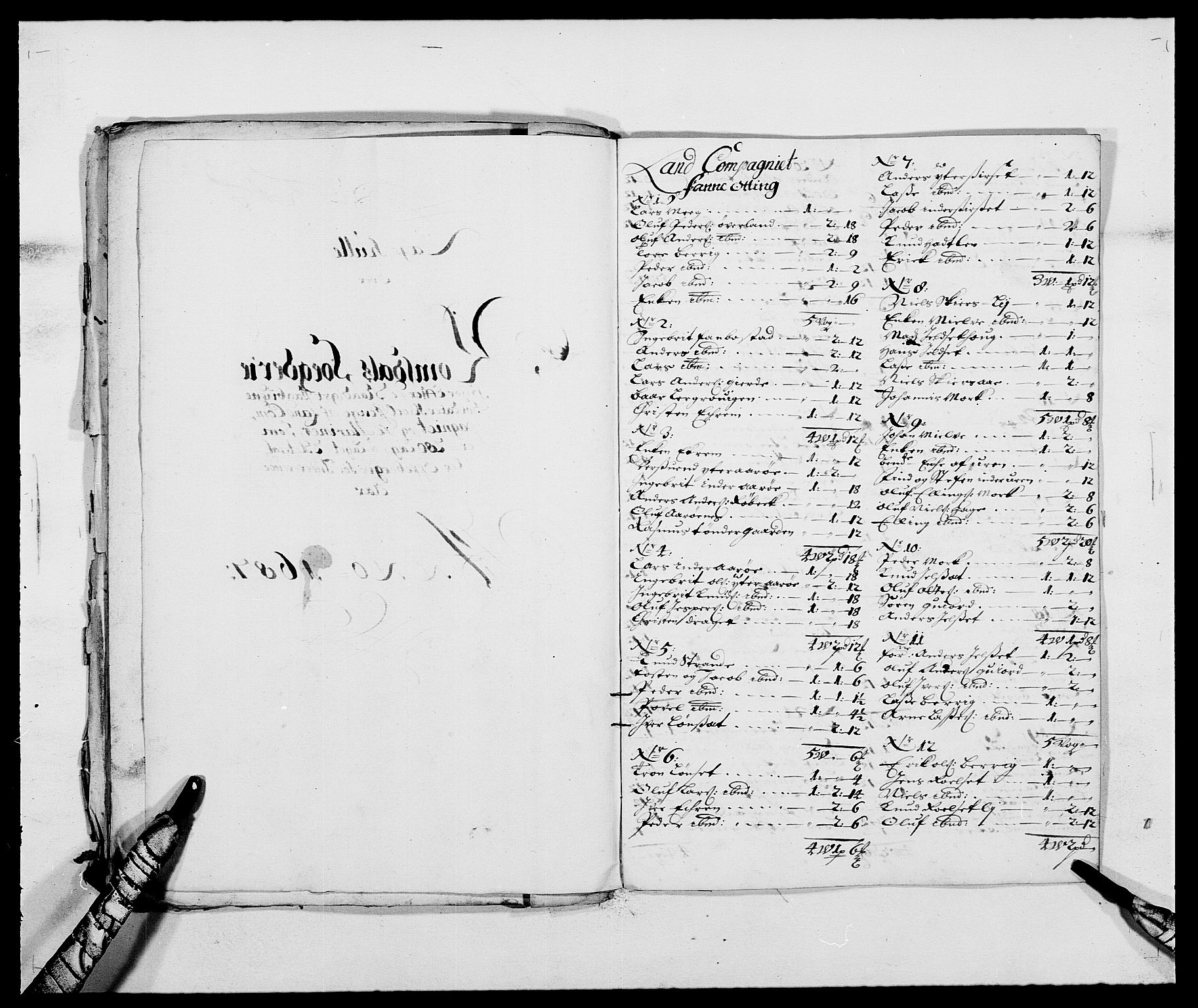 Rentekammeret inntil 1814, Reviderte regnskaper, Fogderegnskap, AV/RA-EA-4092/R55/L3648: Fogderegnskap Romsdal, 1687-1689, s. 81
