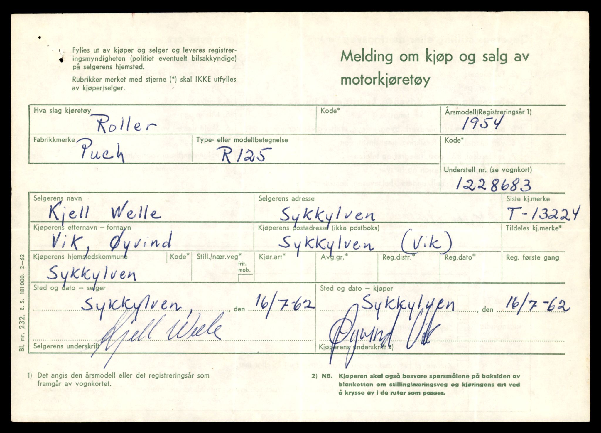 Møre og Romsdal vegkontor - Ålesund trafikkstasjon, AV/SAT-A-4099/F/Fe/L0038: Registreringskort for kjøretøy T 13180 - T 13360, 1927-1998, s. 745
