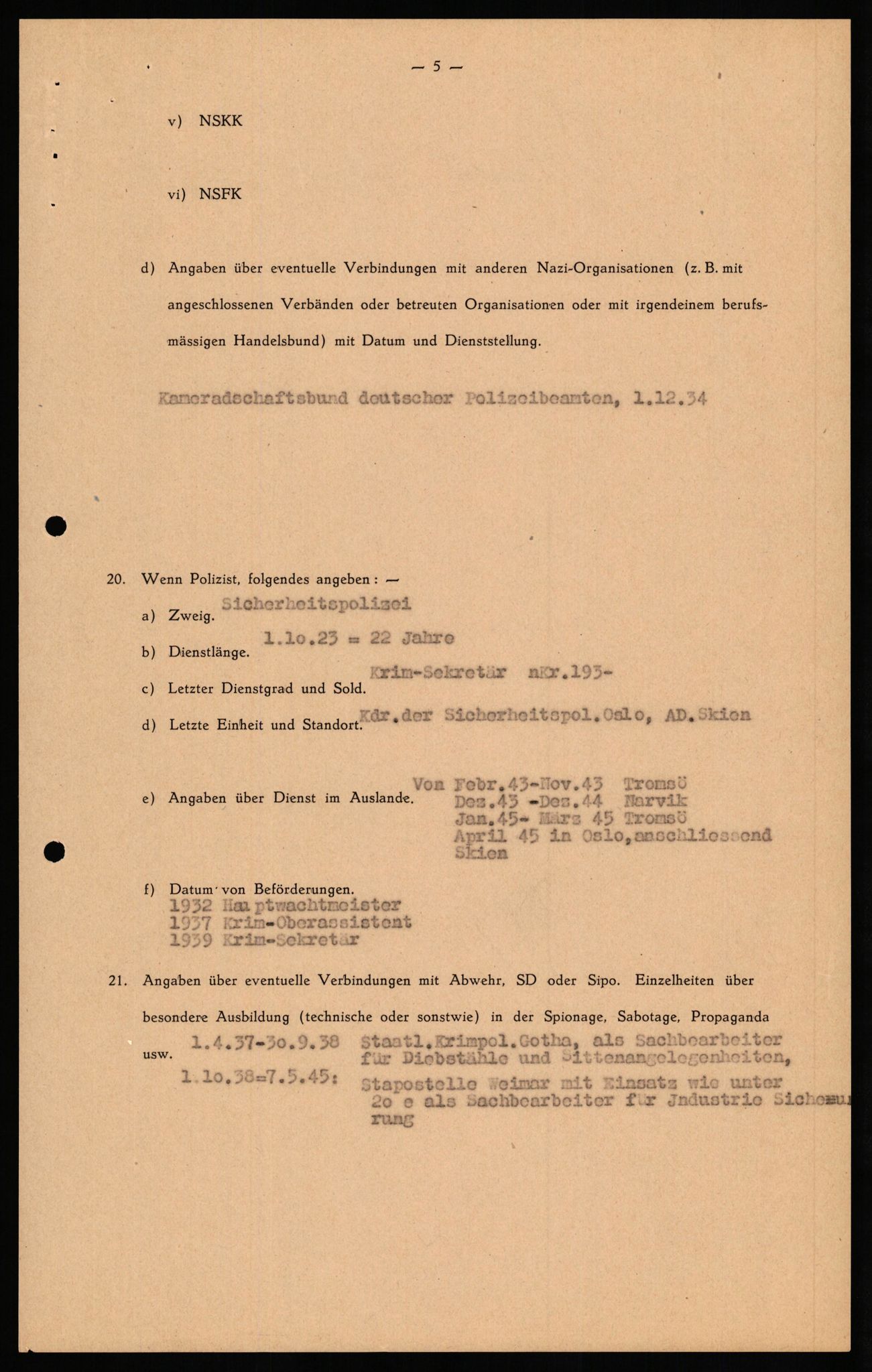 Forsvaret, Forsvarets overkommando II, RA/RAFA-3915/D/Db/L0029: CI Questionaires. Tyske okkupasjonsstyrker i Norge. Tyskere., 1945-1946, s. 405