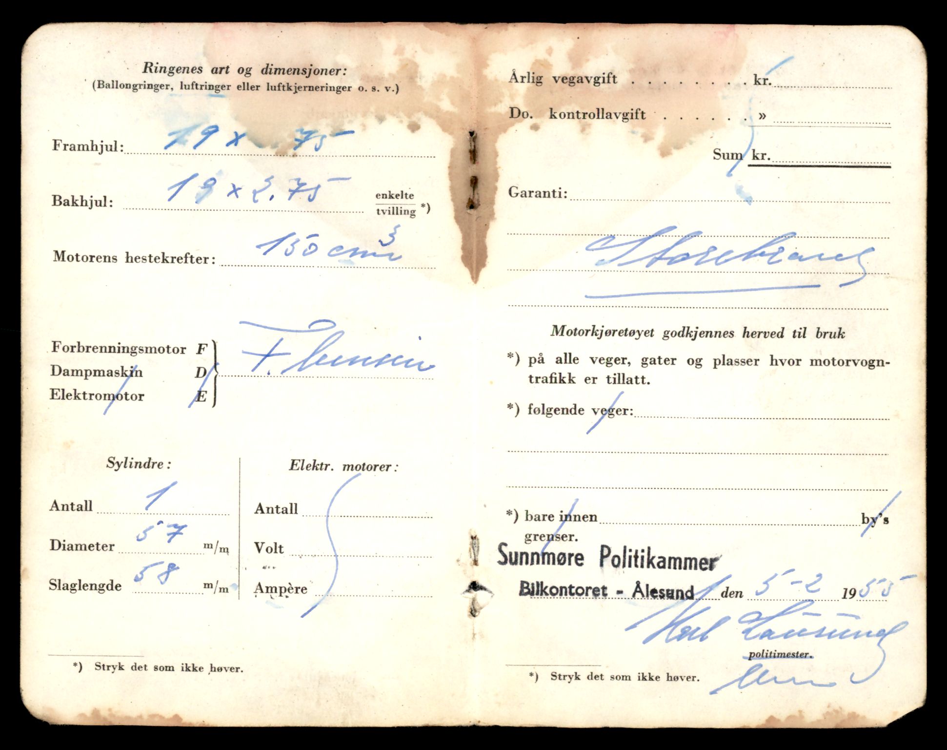 Møre og Romsdal vegkontor - Ålesund trafikkstasjon, AV/SAT-A-4099/F/Fe/L0038: Registreringskort for kjøretøy T 13180 - T 13360, 1927-1998, s. 1442