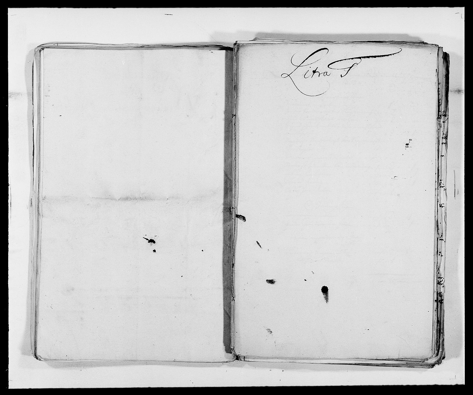 Rentekammeret inntil 1814, Reviderte regnskaper, Fogderegnskap, AV/RA-EA-4092/R39/L2305: Fogderegnskap Nedenes, 1683, s. 61