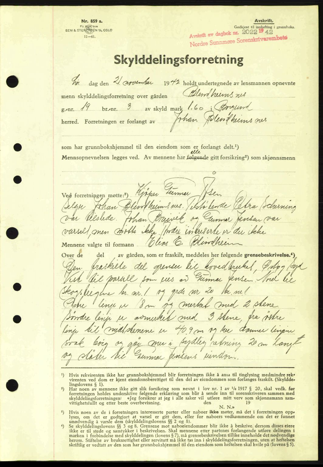 Nordre Sunnmøre sorenskriveri, AV/SAT-A-0006/1/2/2C/2Ca: Pantebok nr. A15, 1942-1943, Dagboknr: 2022/1942