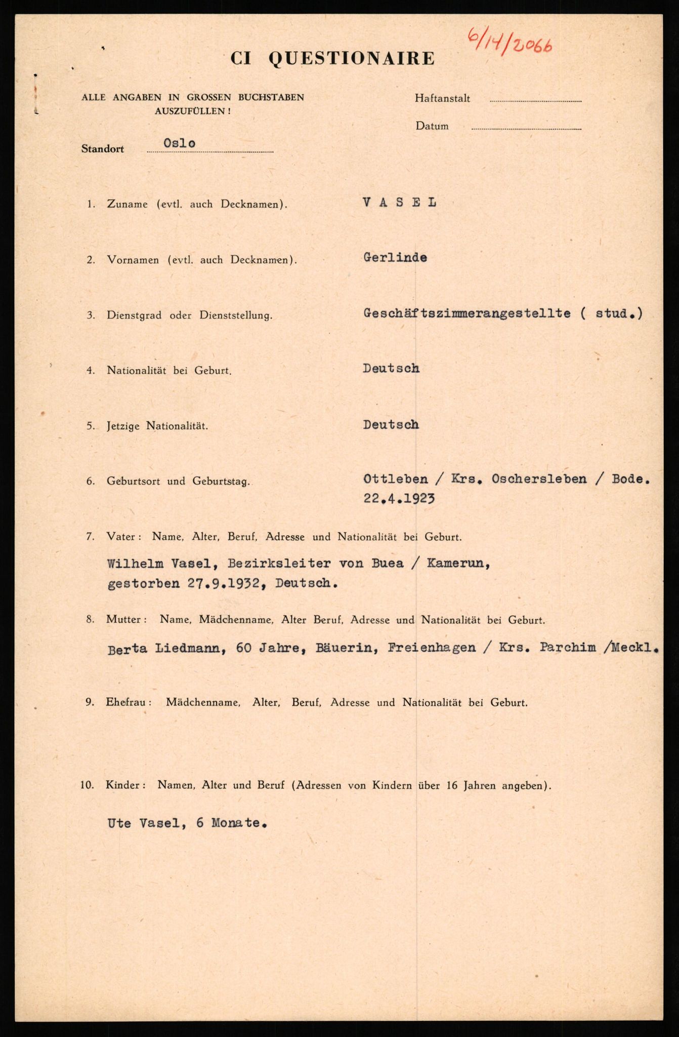 Forsvaret, Forsvarets overkommando II, AV/RA-RAFA-3915/D/Db/L0034: CI Questionaires. Tyske okkupasjonsstyrker i Norge. Tyskere., 1945-1946, s. 252