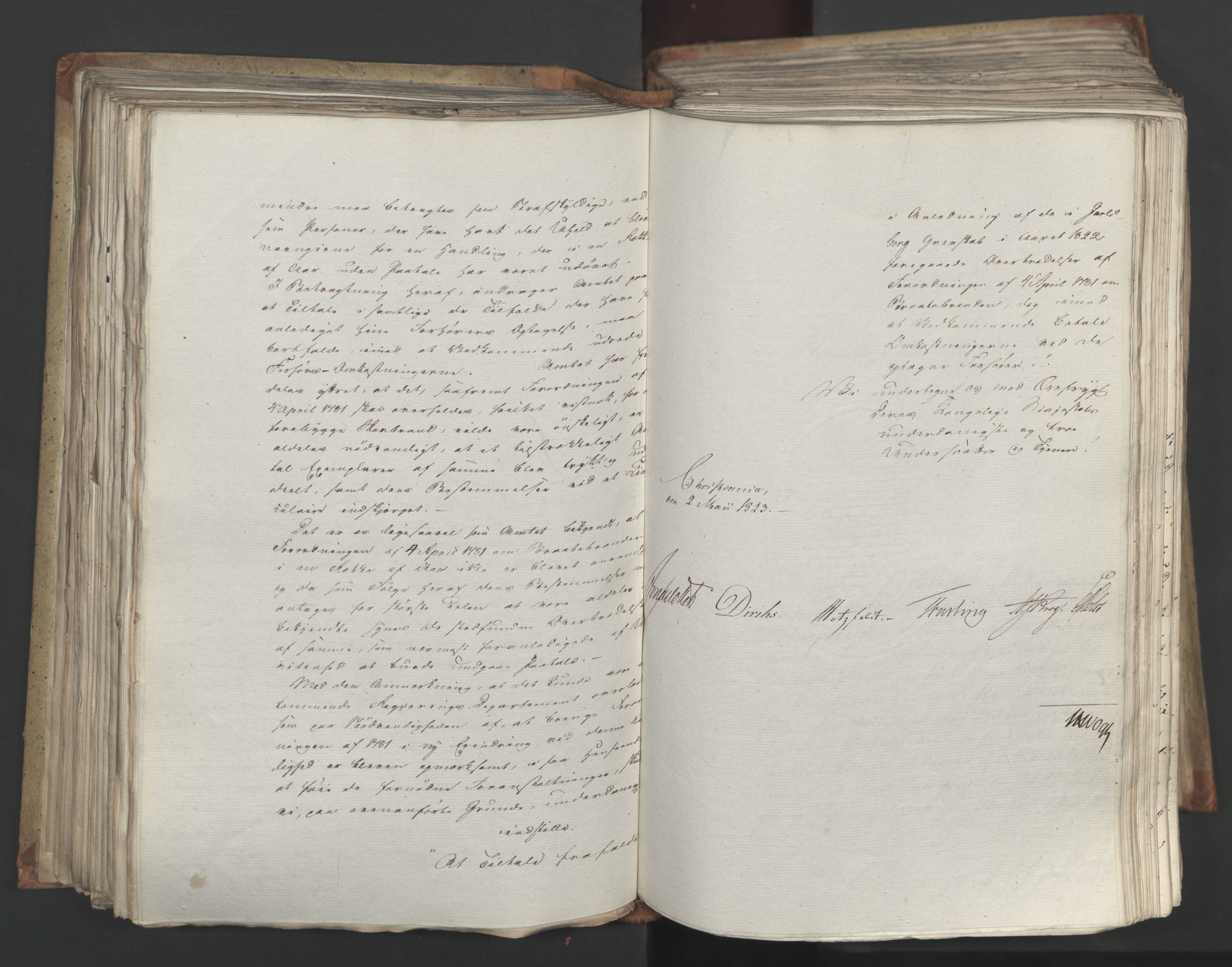 Statsrådsavdelingen i Stockholm, AV/RA-S-1003/D/Da/L0034: Regjeringsinnstillinger nr. 275-540, 1823, s. 242