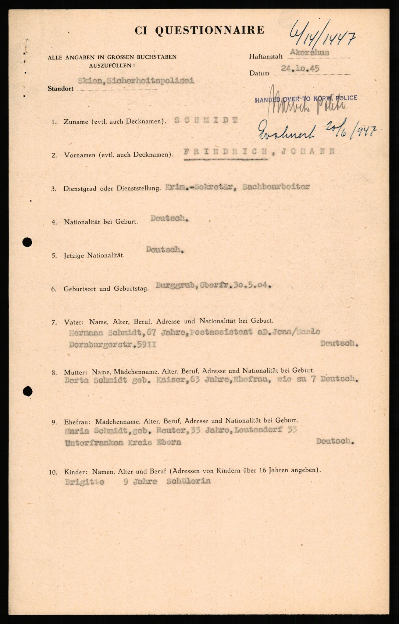 Forsvaret, Forsvarets overkommando II, RA/RAFA-3915/D/Db/L0029: CI Questionaires. Tyske okkupasjonsstyrker i Norge. Tyskere., 1945-1946, s. 401