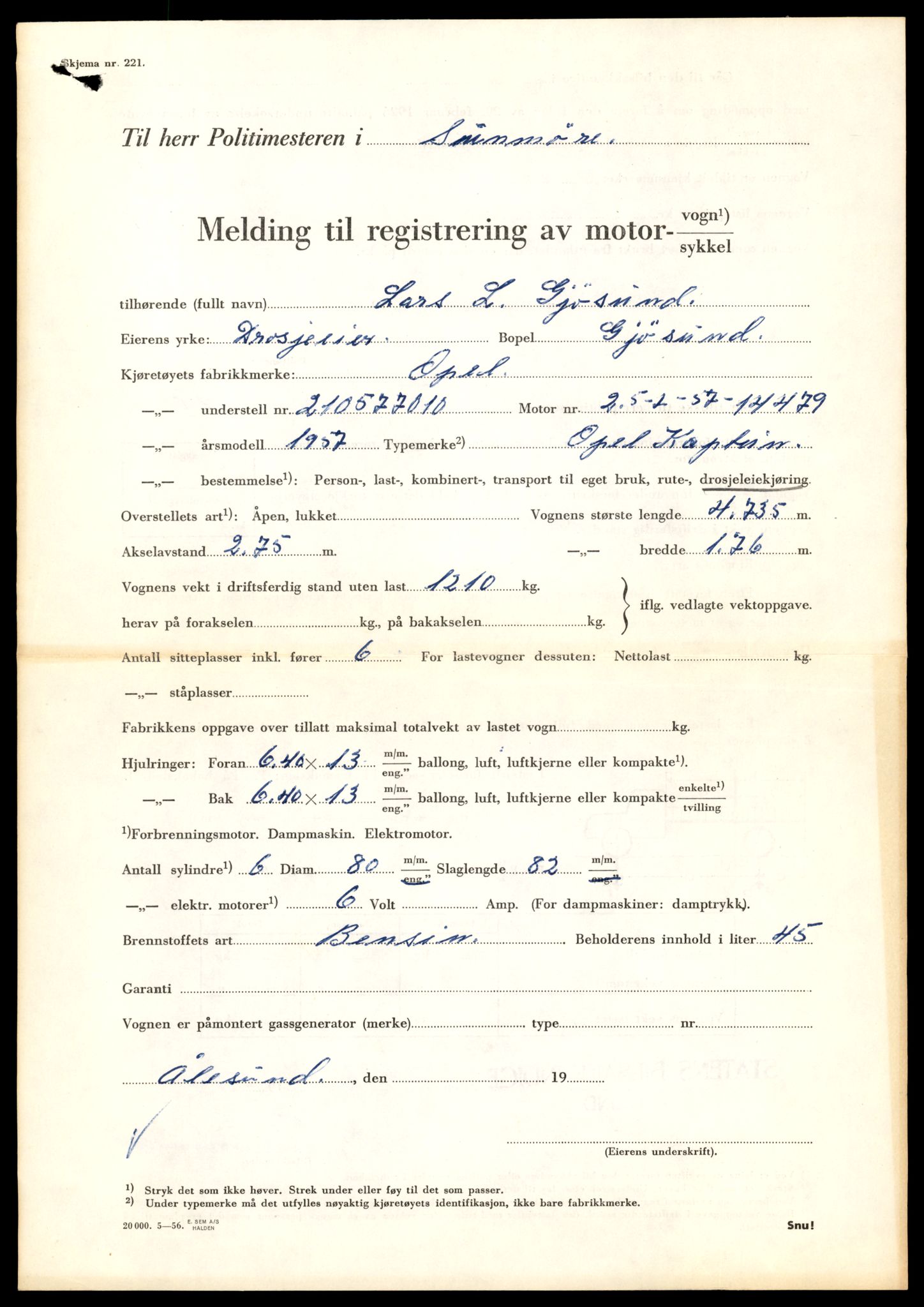 Møre og Romsdal vegkontor - Ålesund trafikkstasjon, AV/SAT-A-4099/F/Fe/L0008: Registreringskort for kjøretøy T 747 - T 894, 1927-1998, s. 2602