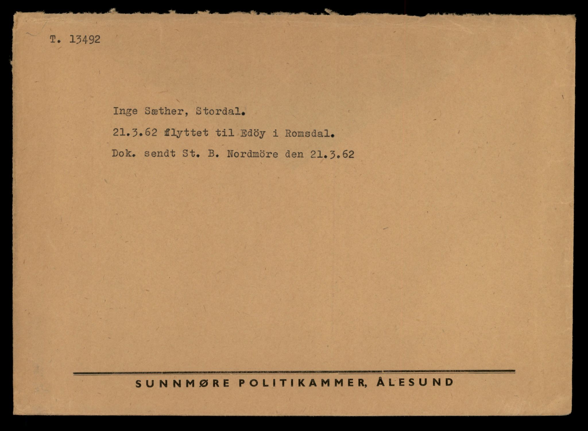 Møre og Romsdal vegkontor - Ålesund trafikkstasjon, AV/SAT-A-4099/F/Fe/L0039: Registreringskort for kjøretøy T 13361 - T 13530, 1927-1998, s. 2307