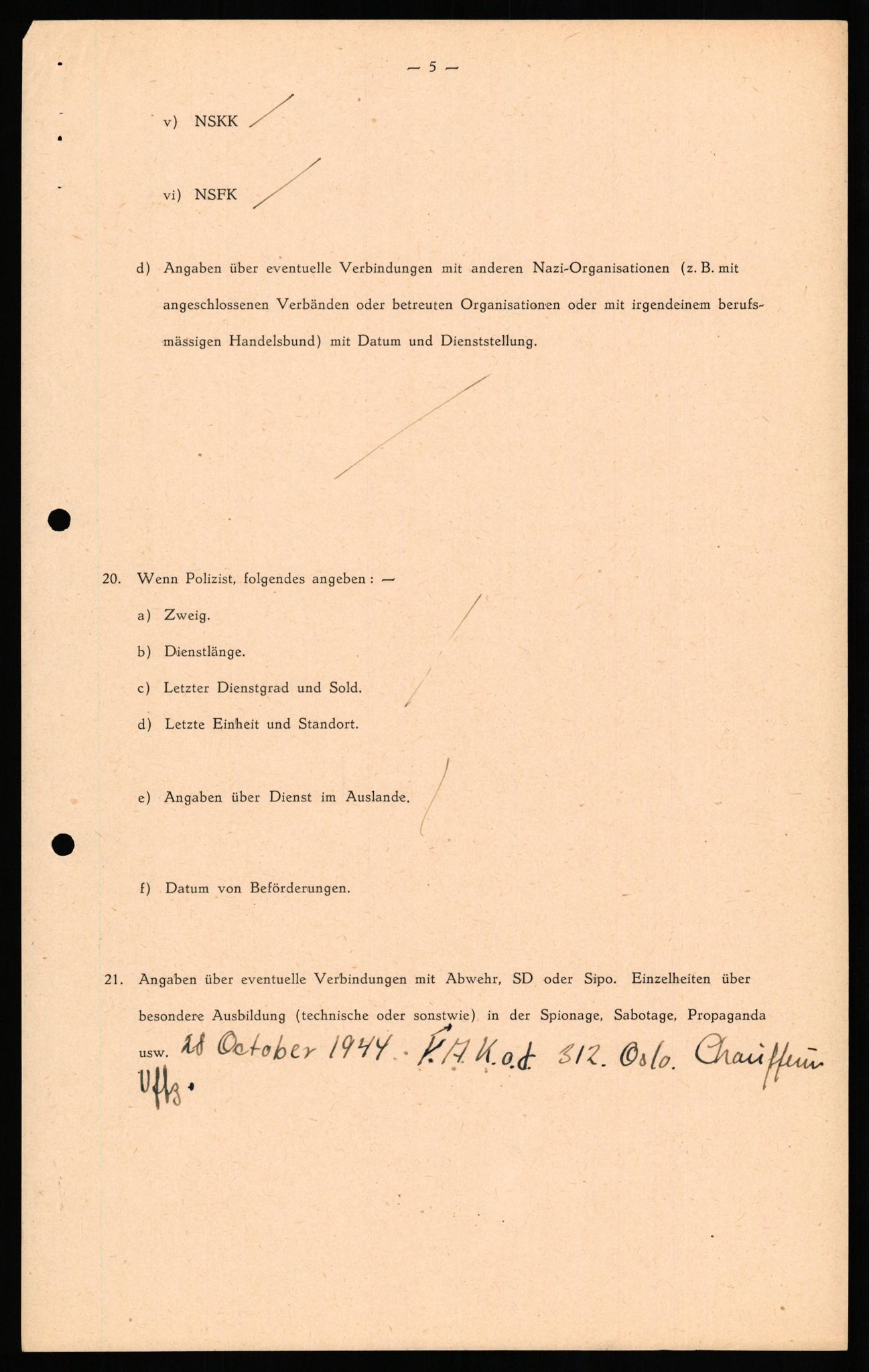 Forsvaret, Forsvarets overkommando II, RA/RAFA-3915/D/Db/L0029: CI Questionaires. Tyske okkupasjonsstyrker i Norge. Tyskere., 1945-1946, s. 433