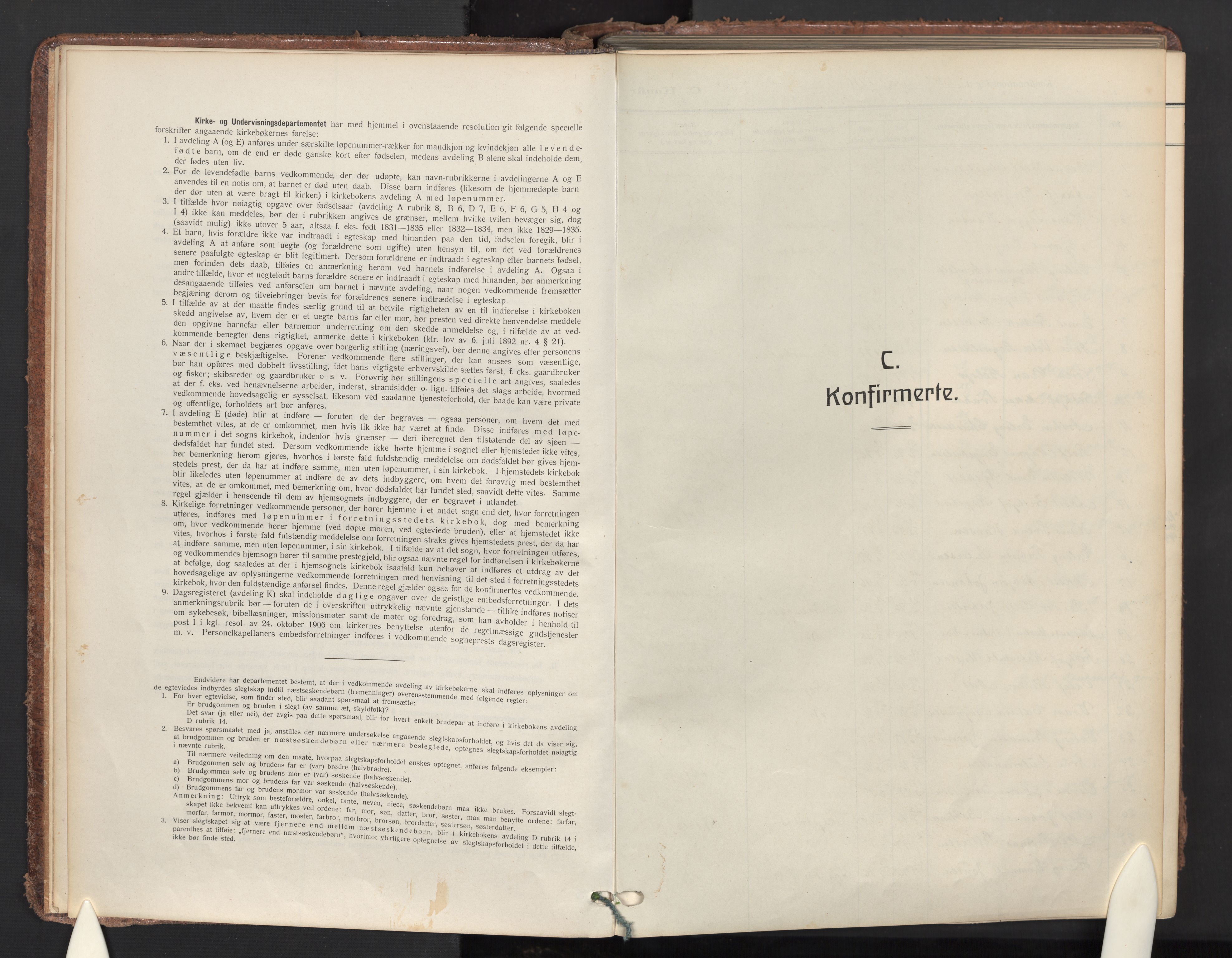 Gamle Aker prestekontor Kirkebøker, AV/SAO-A-10617a/F/L0015: Ministerialbok nr. 15, 1911-1924