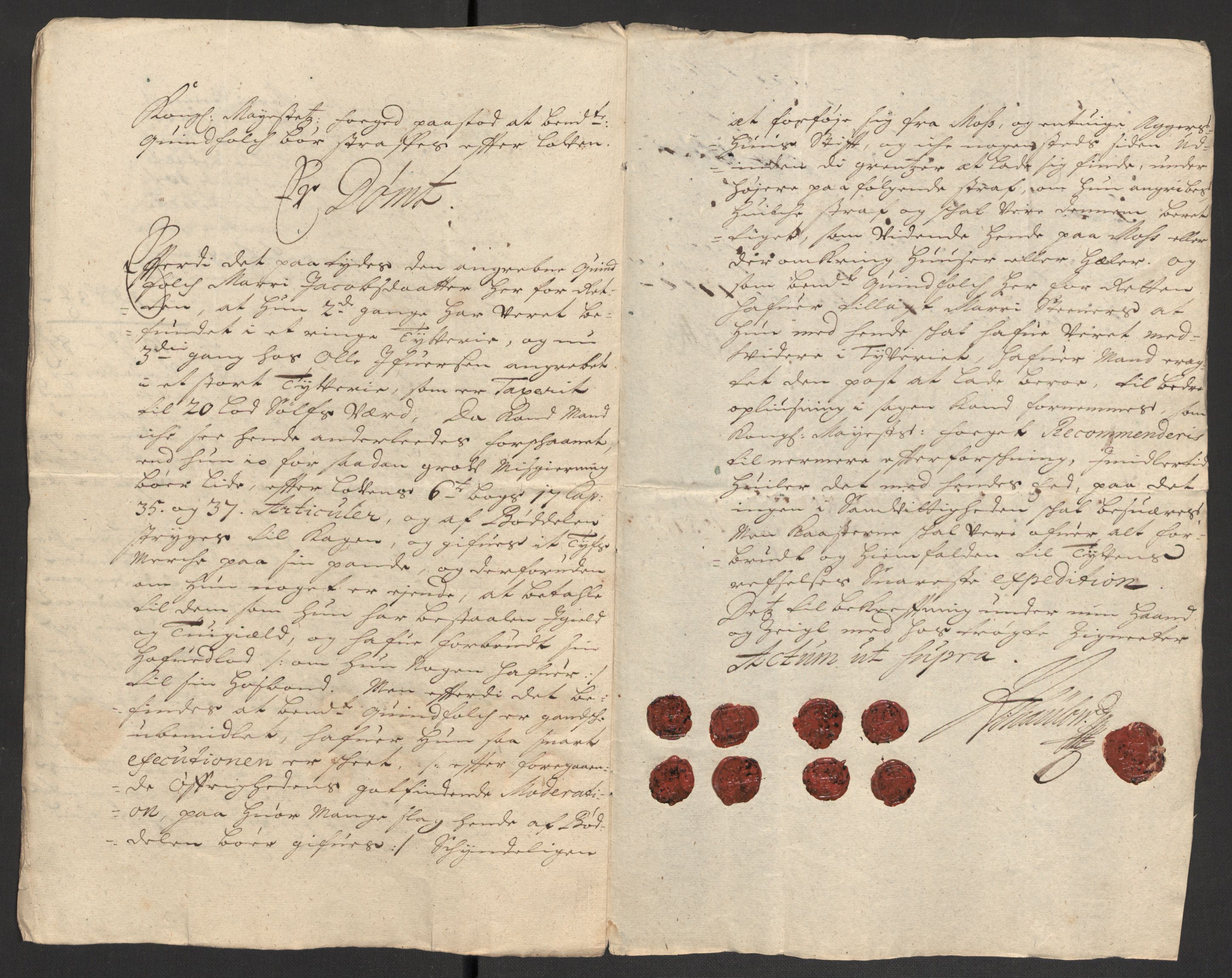 Rentekammeret inntil 1814, Reviderte regnskaper, Fogderegnskap, AV/RA-EA-4092/R04/L0131: Fogderegnskap Moss, Onsøy, Tune, Veme og Åbygge, 1702, s. 245