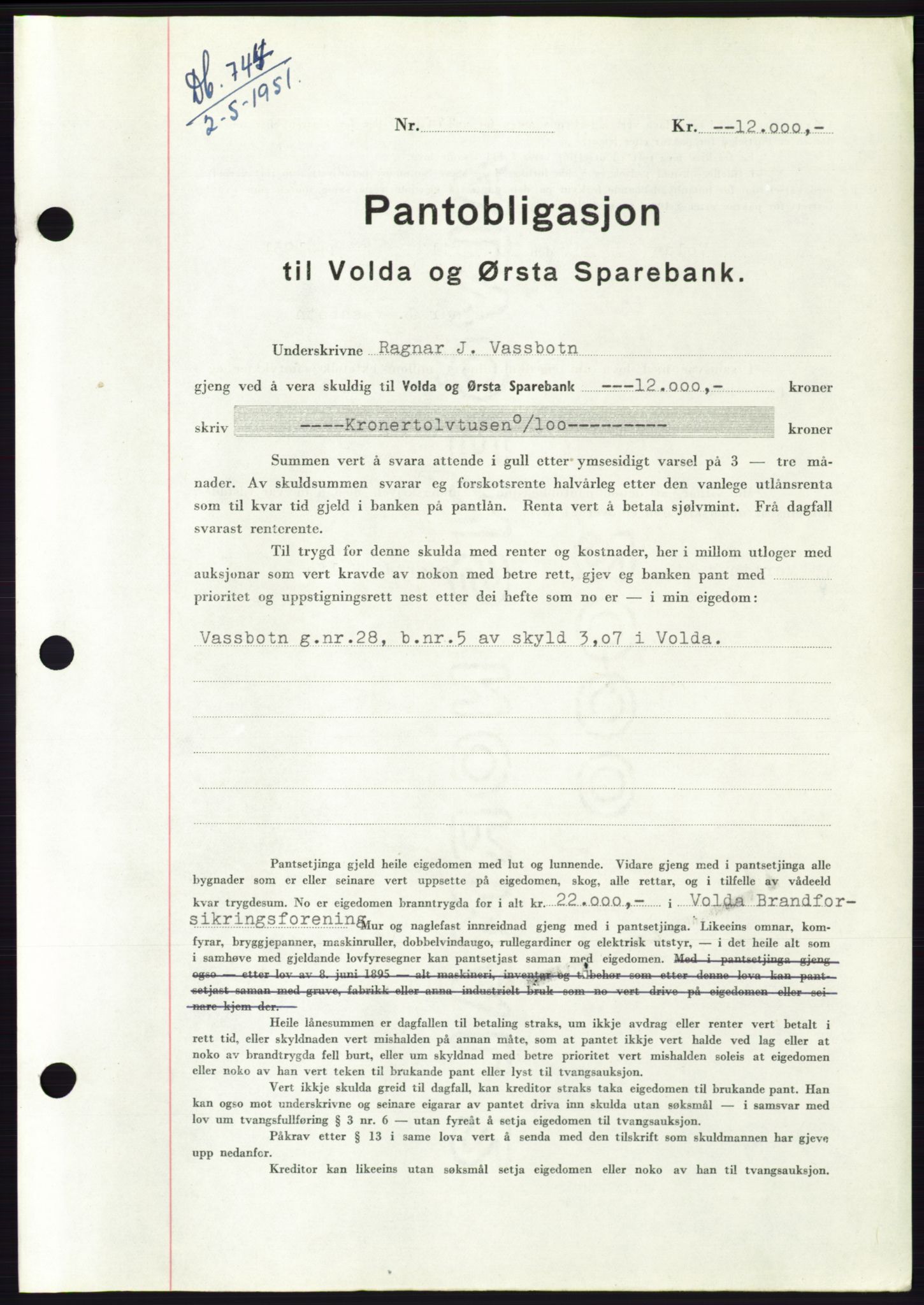 Søre Sunnmøre sorenskriveri, SAT/A-4122/1/2/2C/L0120: Pantebok nr. 8B, 1951-1951, Dagboknr: 744/1951