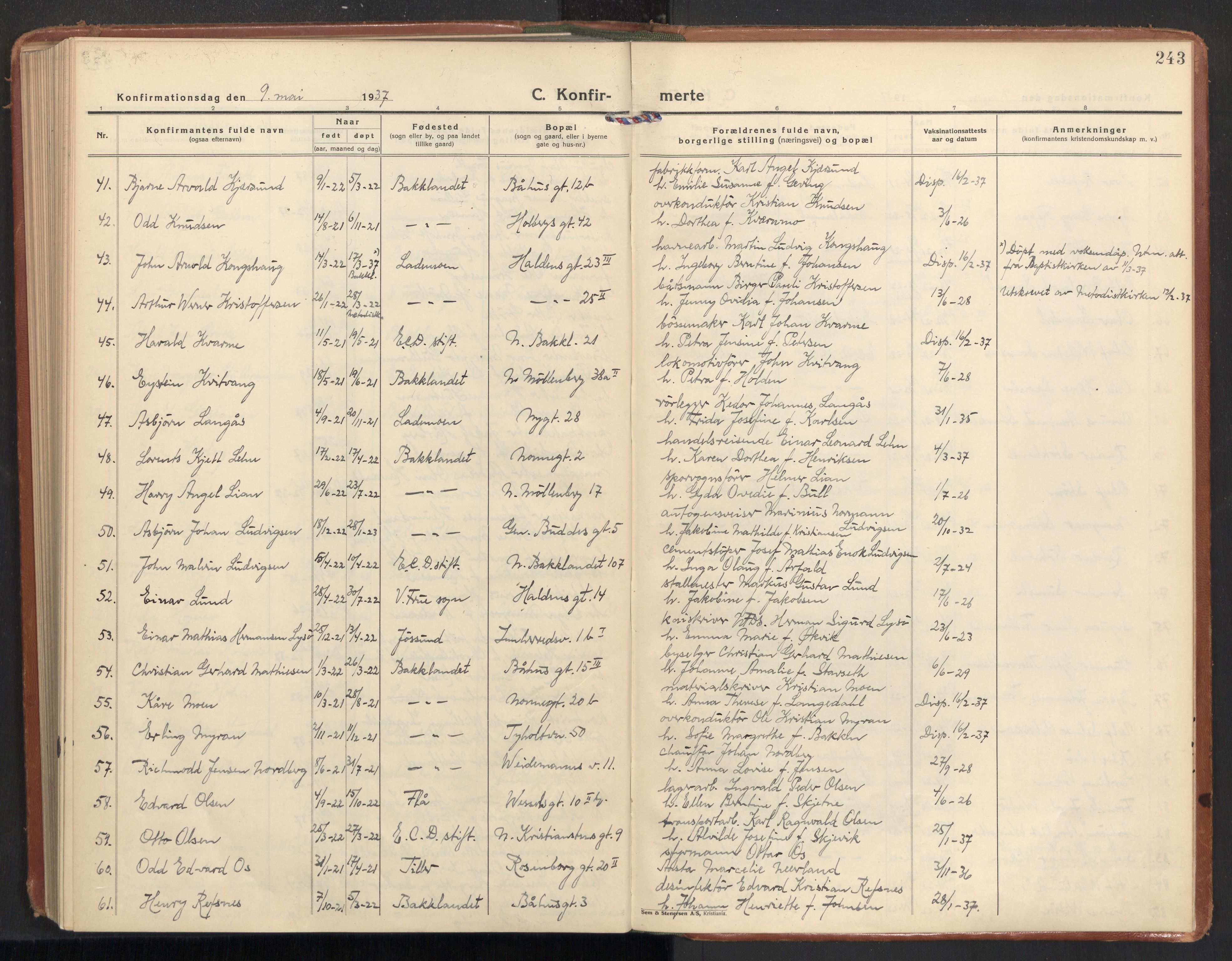 Ministerialprotokoller, klokkerbøker og fødselsregistre - Sør-Trøndelag, SAT/A-1456/604/L0208: Ministerialbok nr. 604A28, 1923-1937, s. 243